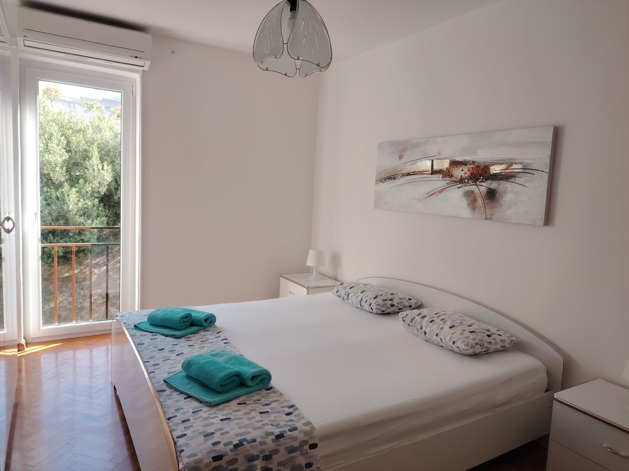 Mit Balkon und Meerblick-Binnen