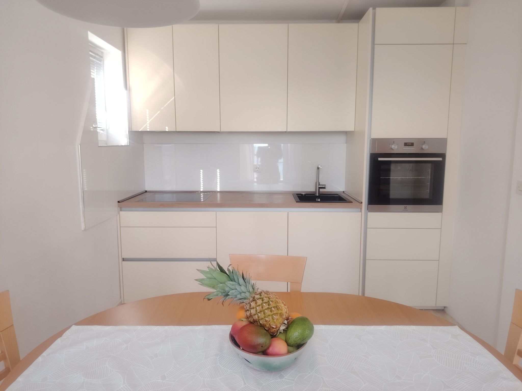 Mit Balkon und Meerblick-Binnen