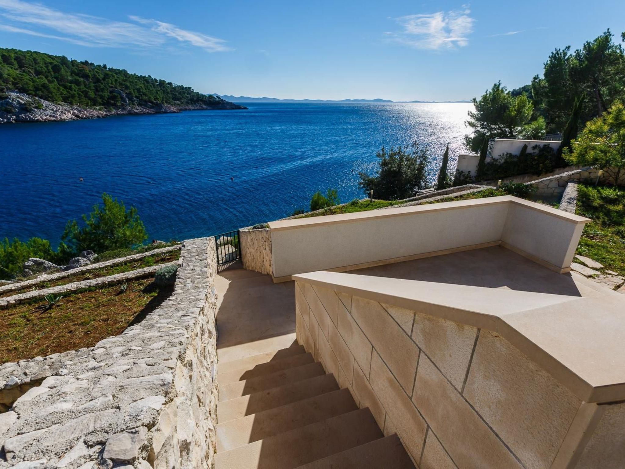 Ferienvilla "Osibova" mit Blick auf das Wasser-Drinnen
