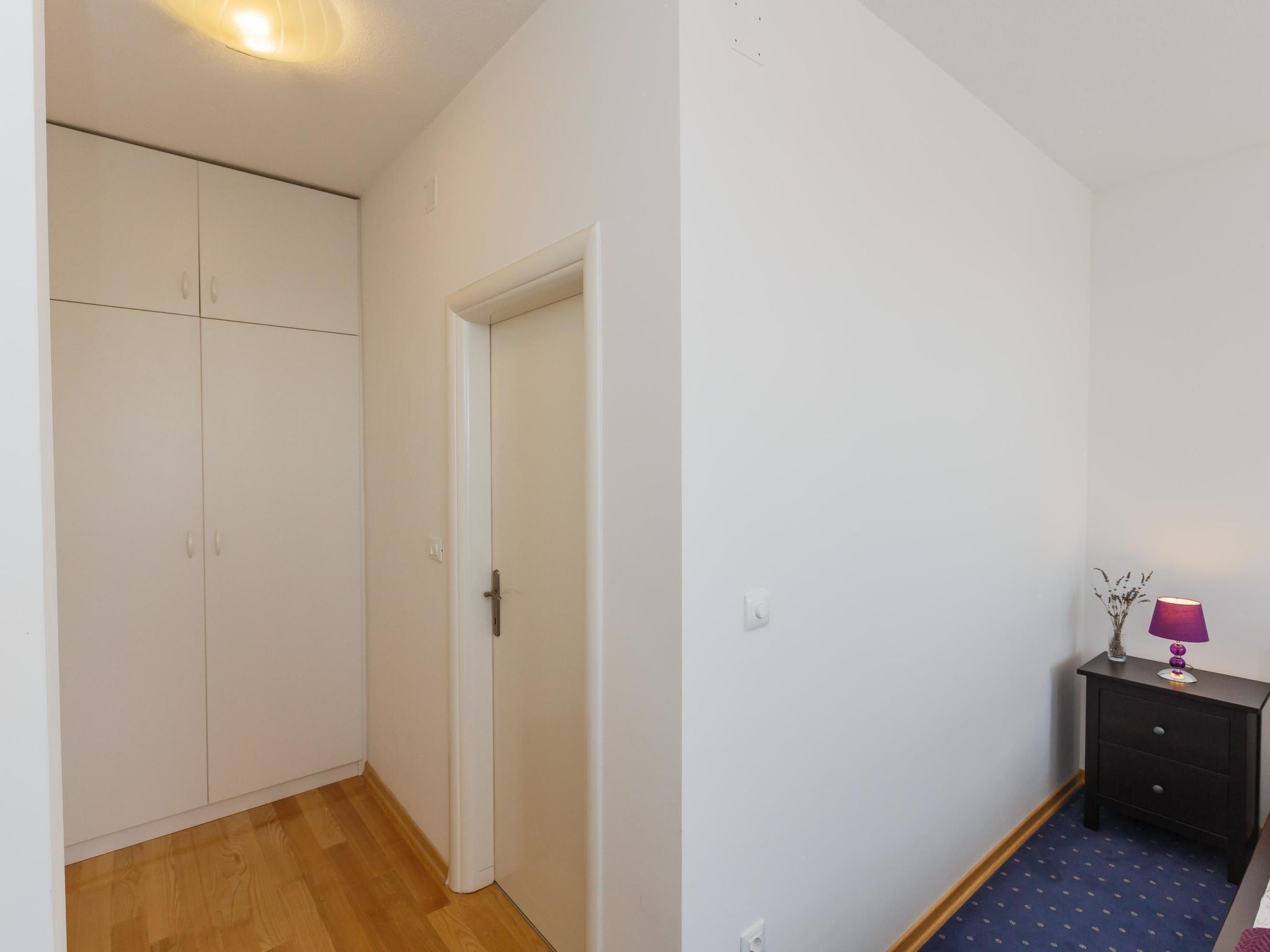 Ferienvilla "Osibova" mit Blick auf das Wasser-Drinnen