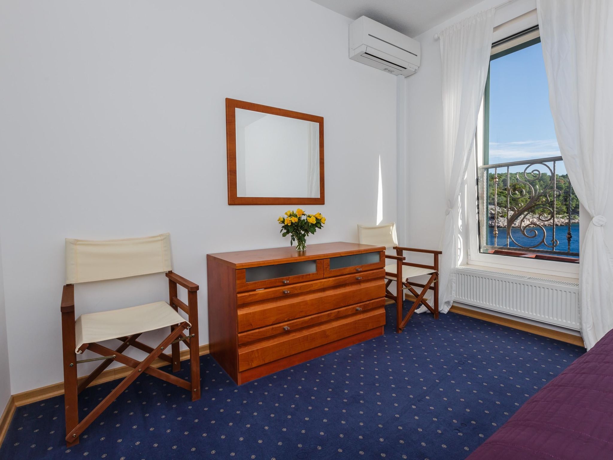 Ferienvilla "Osibova" mit Blick auf das Wasser-Drinnen