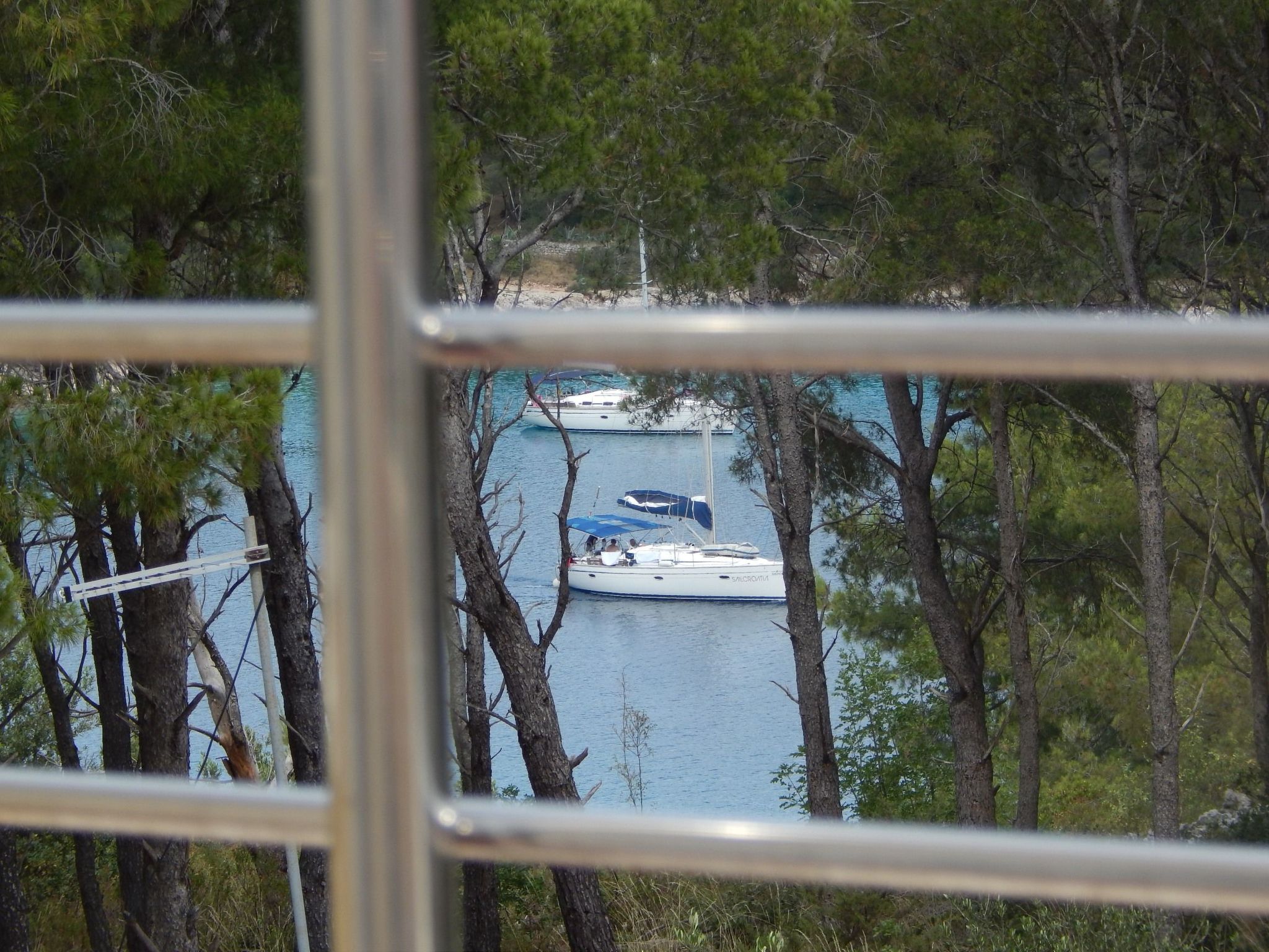 "Lile" mit Blick auf das Wasser-Dedans