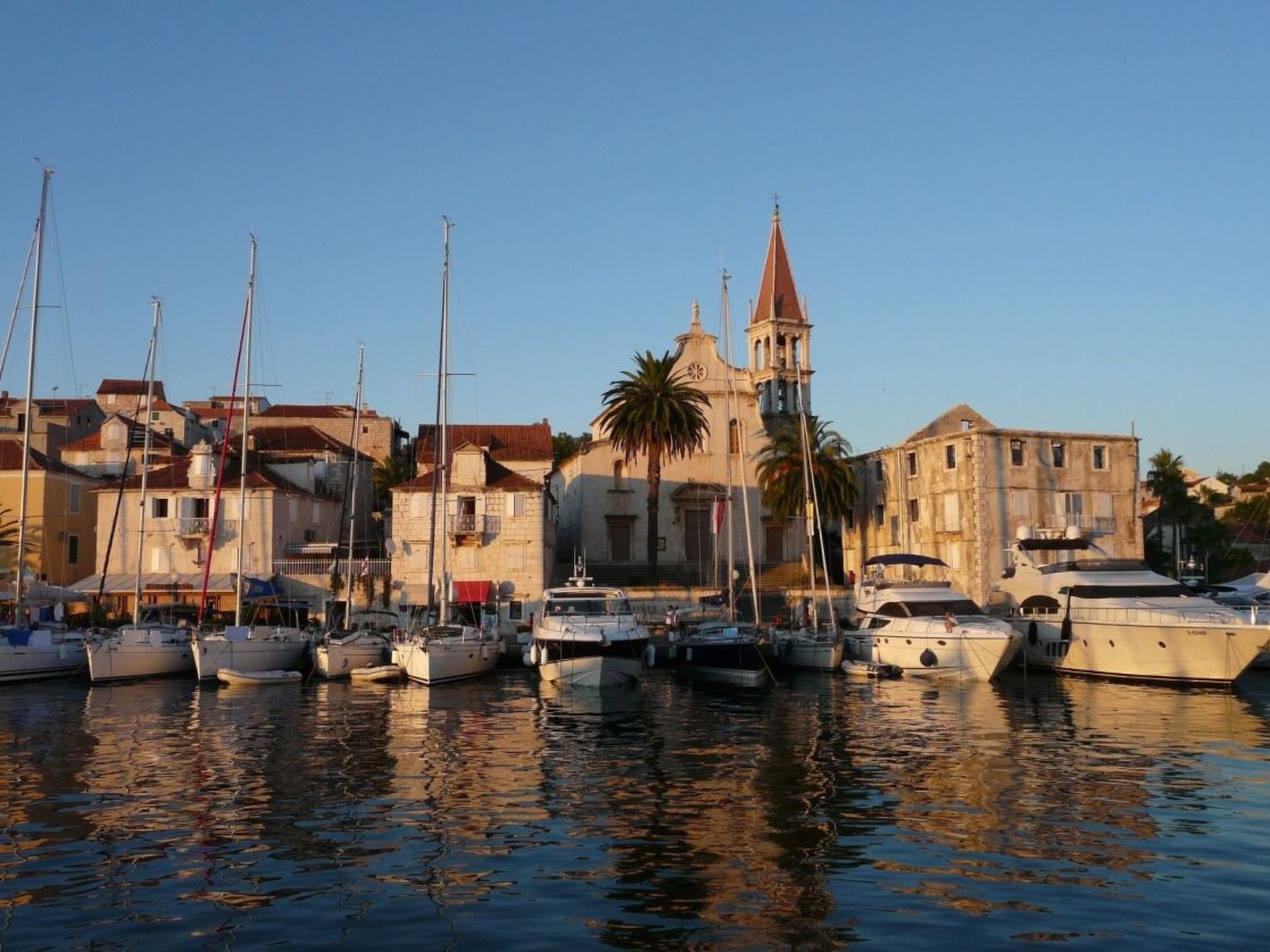 Für 4 Personen ca. 60 m² in Milna auf Brac, Adriaküste Kroatien (Kroatisch-Dedans