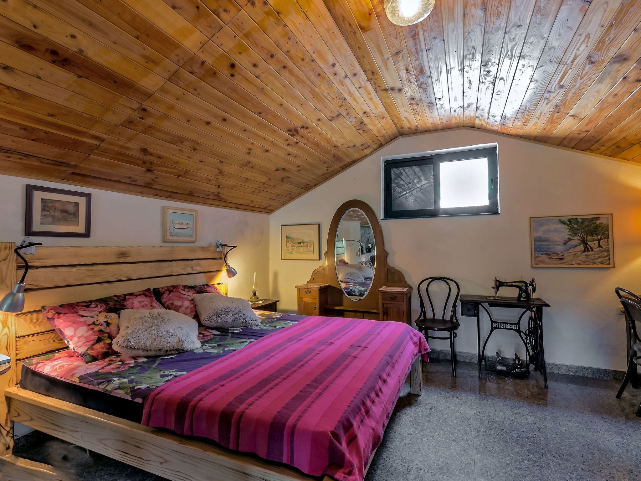 Hidden Heaven Private Resort - Beheizter Pool-Dedans