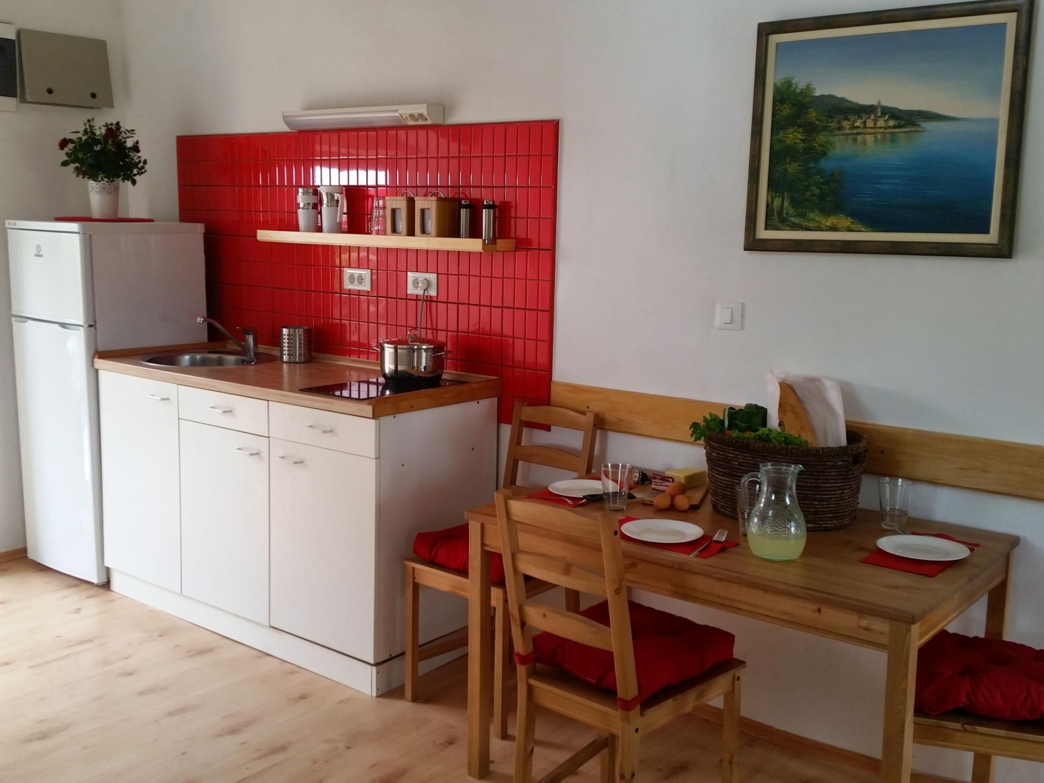 Charmantes Steinhaus mit Pool und Panoramablick