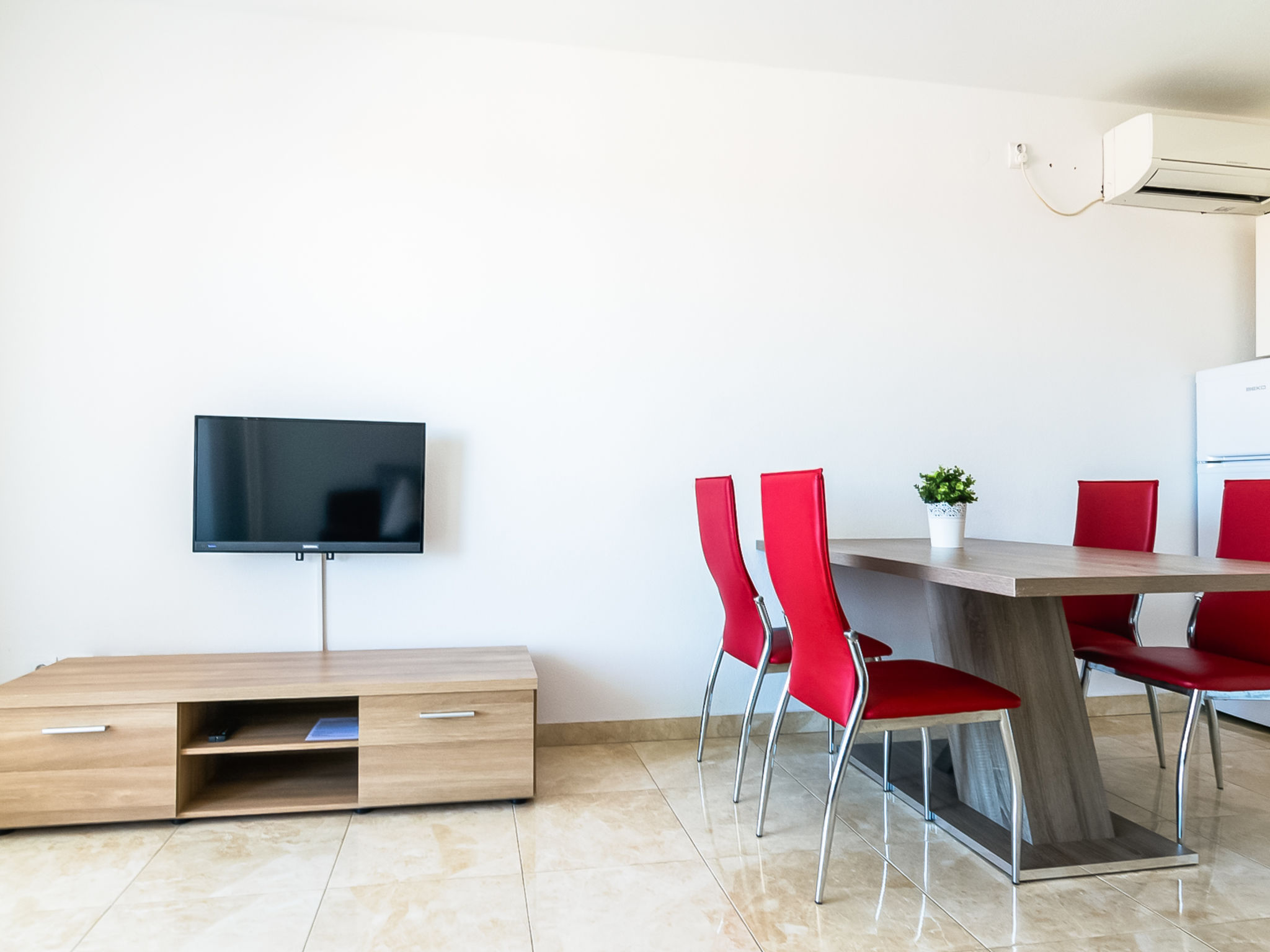 Photo of Villa 2 Pools