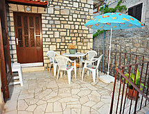 Appartement Mirta: Zeezicht & strand op 25m in Sutivan, Brač - thumbnail 5