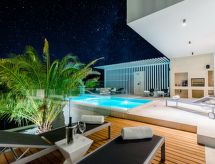 Wunderschönes Ferienhaus in Sutivan mit Privatem Pool