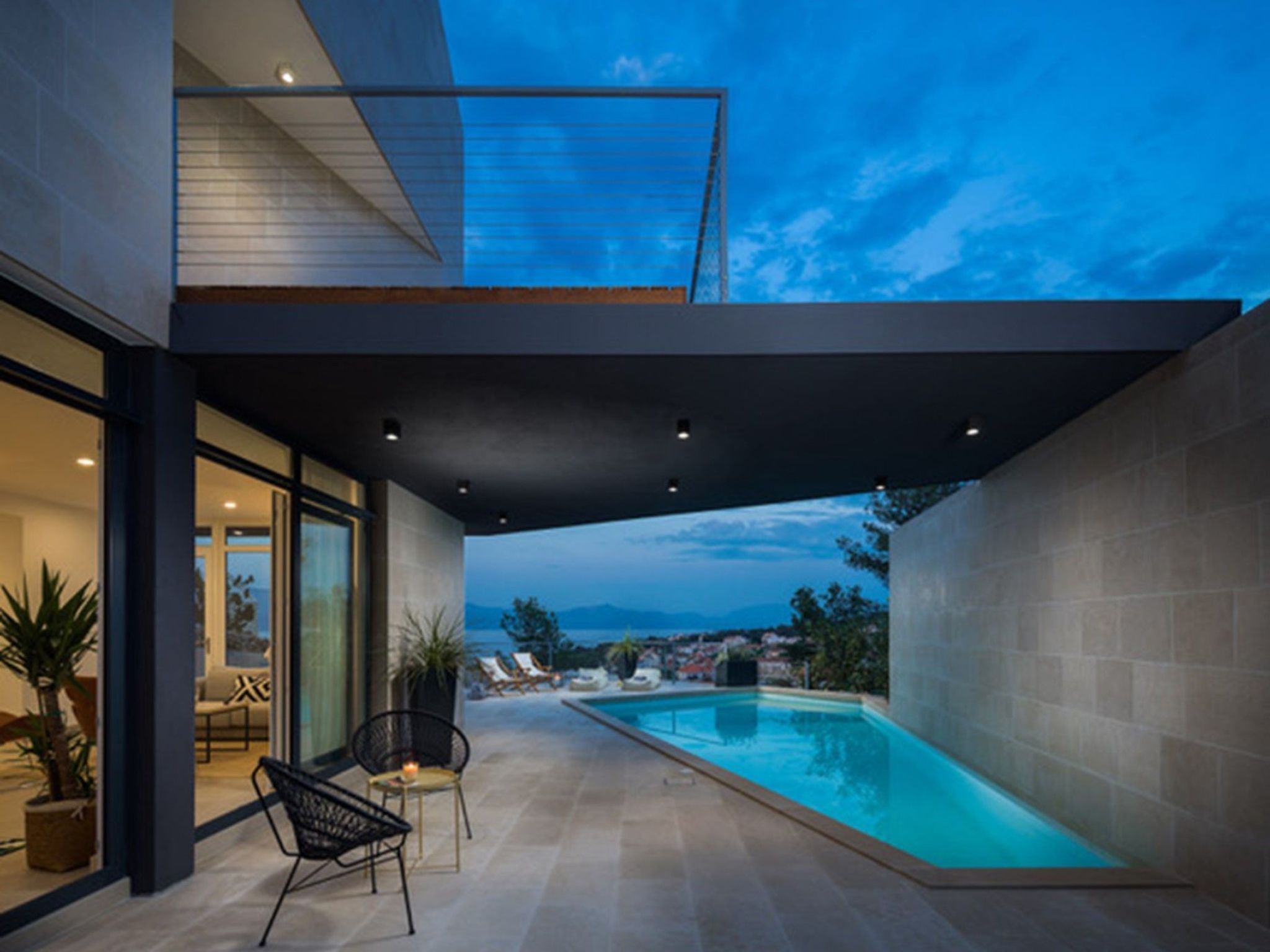 Semper Vivum Villa-Inside