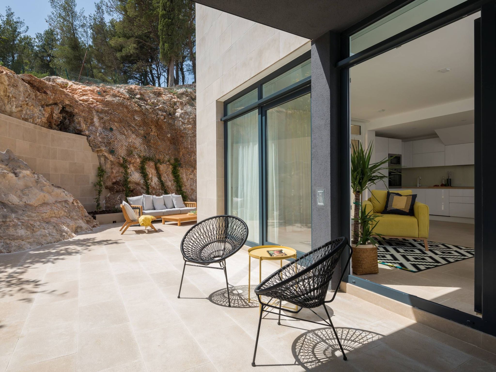 Semper Vivum Villa-Inside