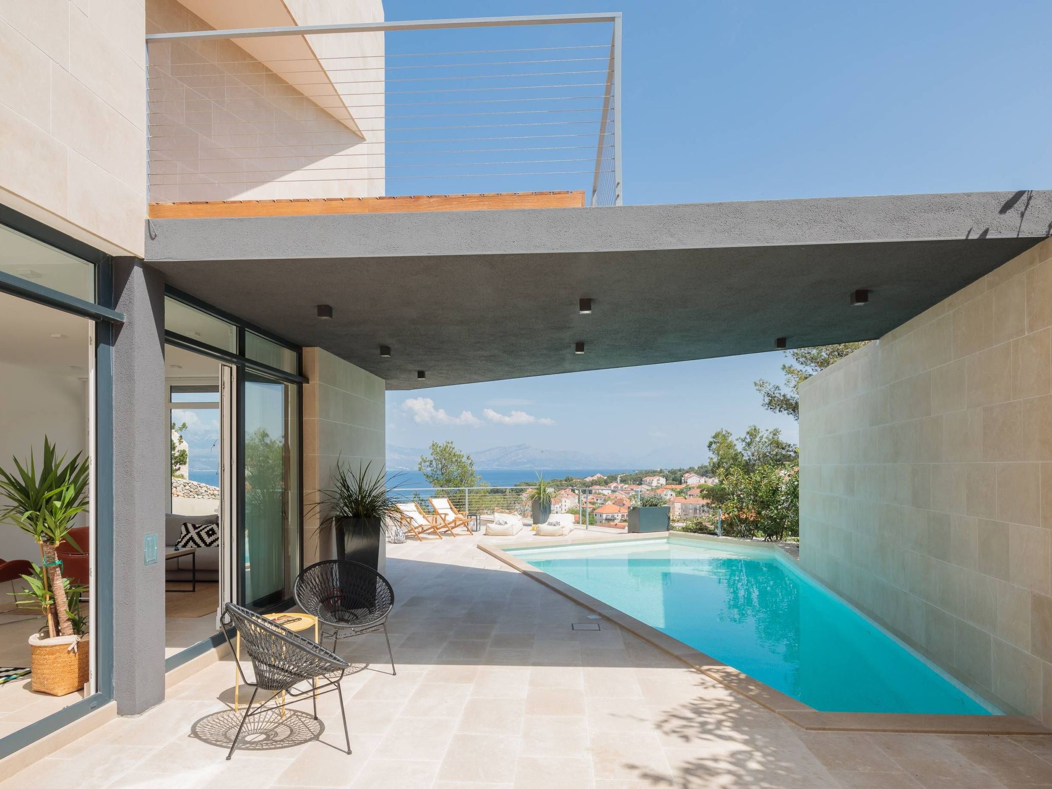 Semper Vivum Villa-Inside