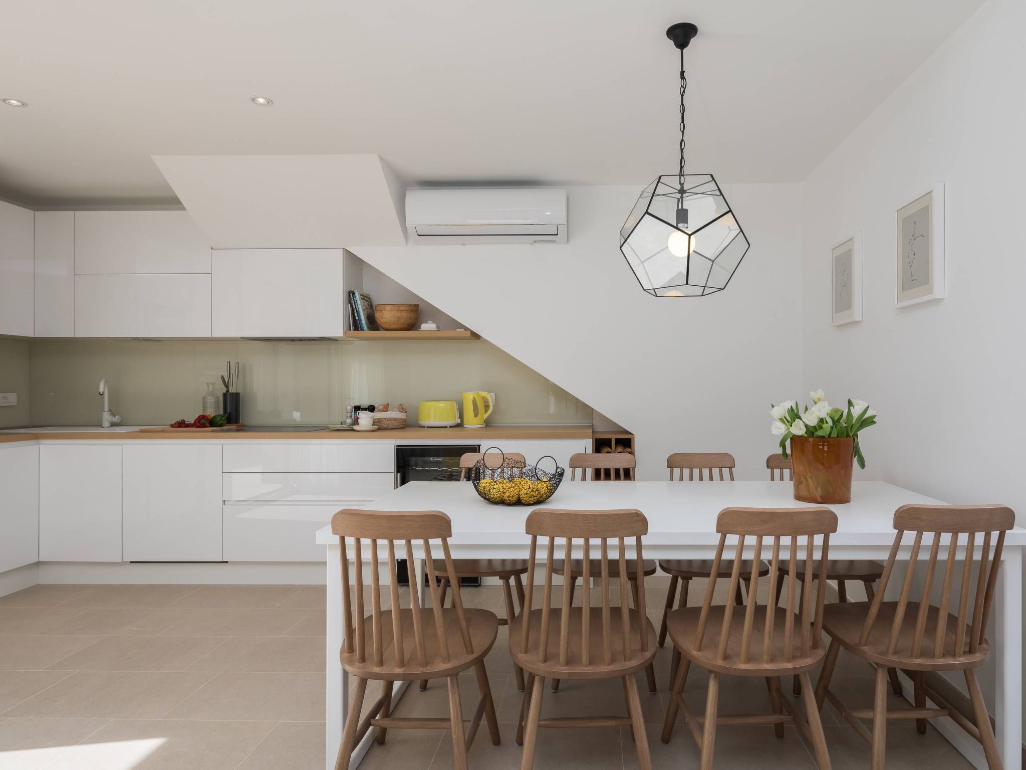 Semper Vivum Villa-Inside