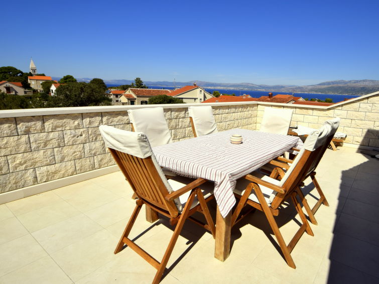 Margita Accommodation in Brac Island