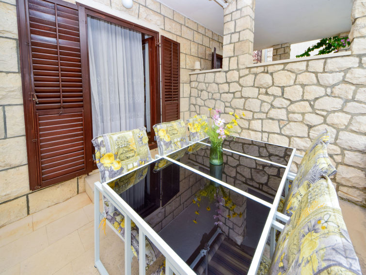 Marija Apartment in Brac Island