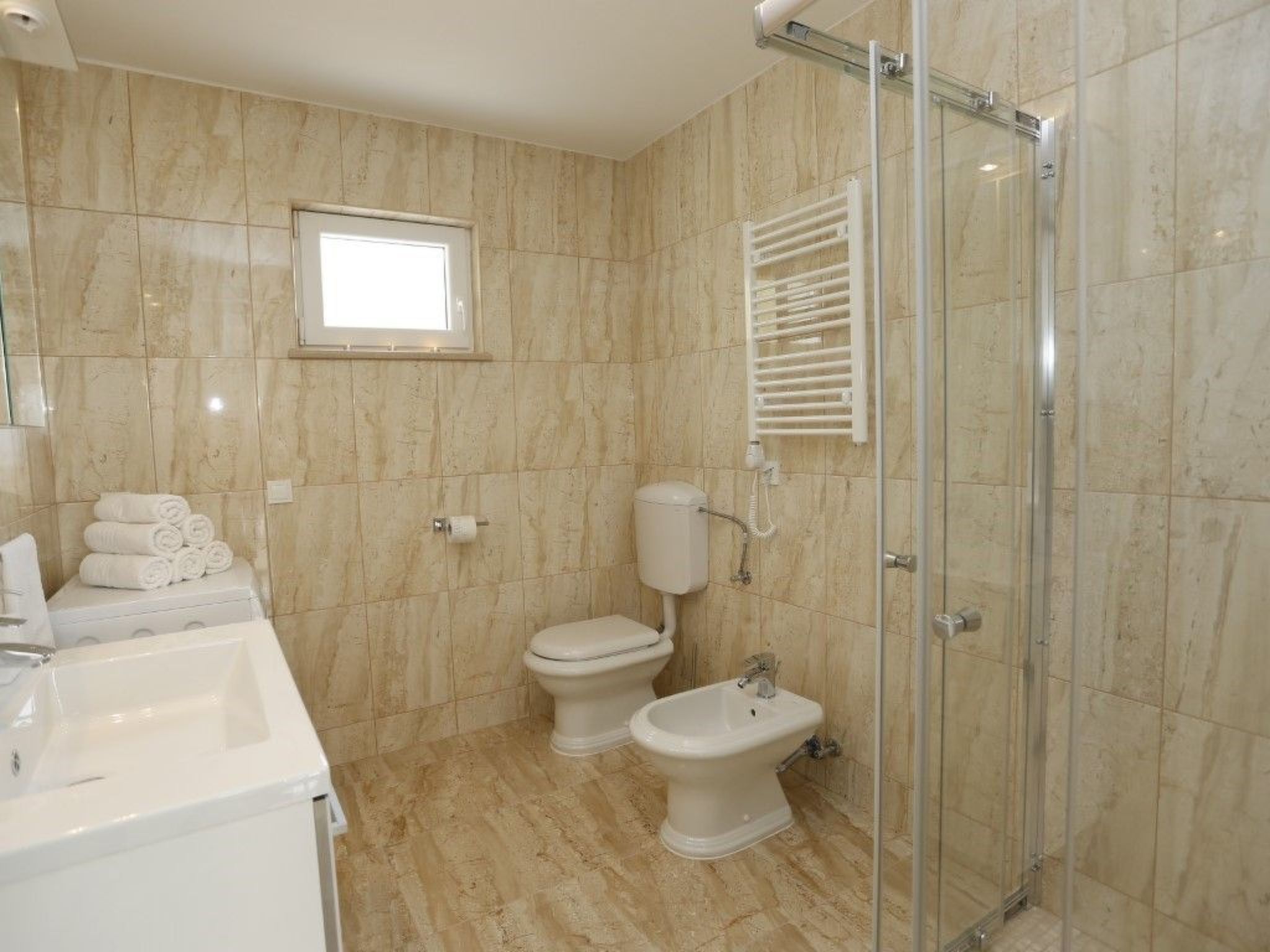 Villa Mis, Haus in Supetar mit privatem Pool-Inside