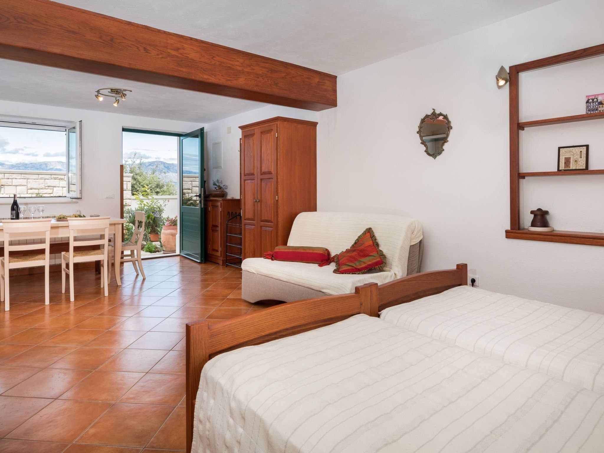 Luxuriöses Studio-Apartment mit Terrasse-Dedans