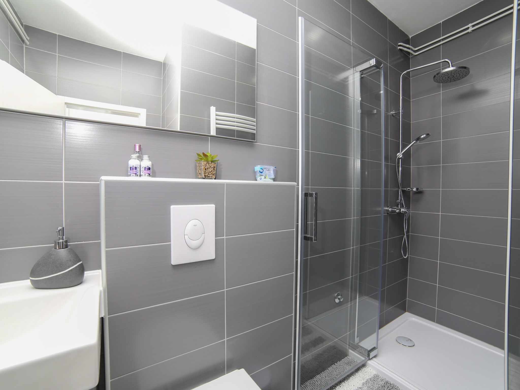 Komplett ausgestattete Wohnung für 7 Personen-Inside