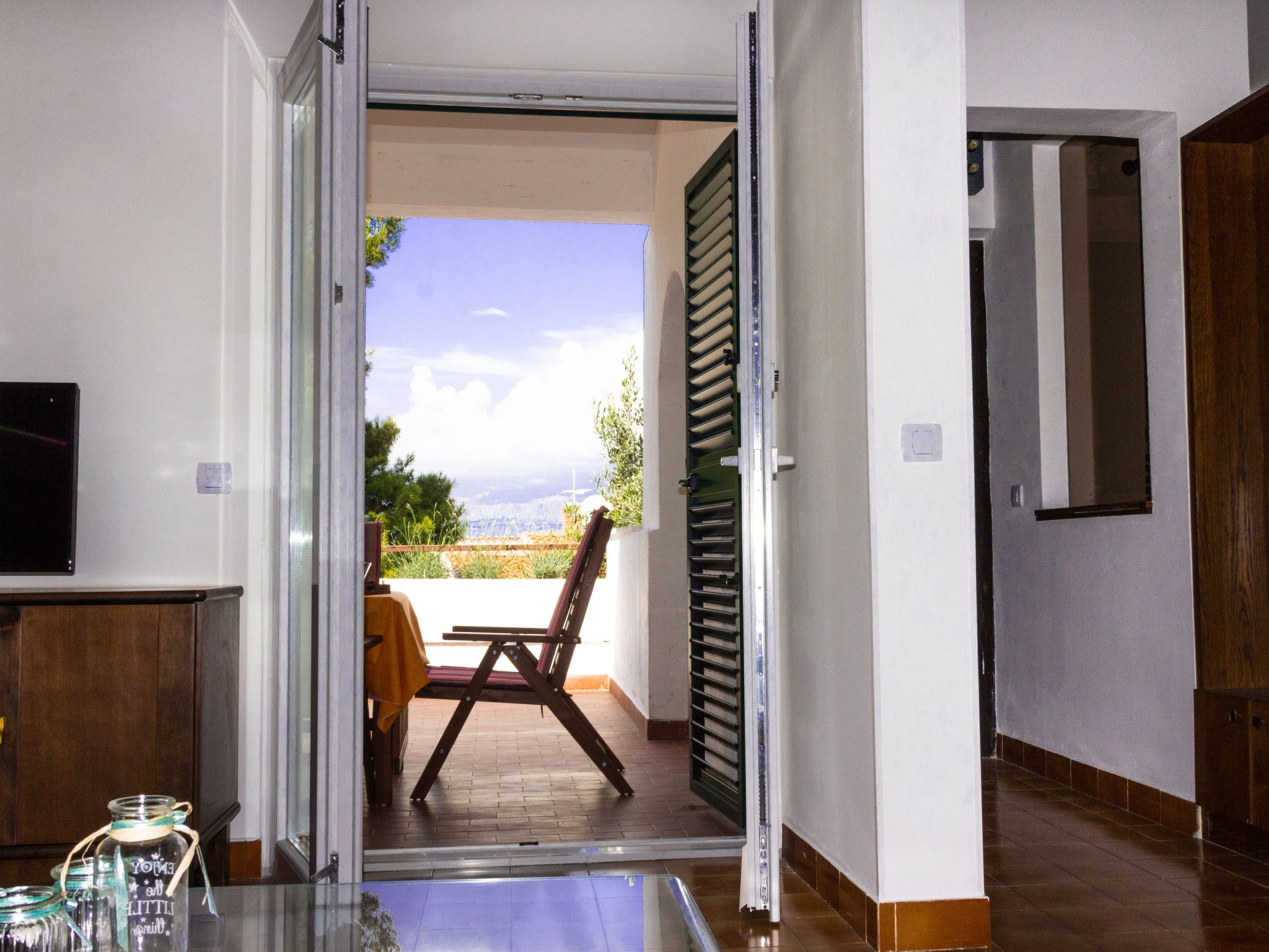 "Laurea" direkt am Strand-Image-tags.info