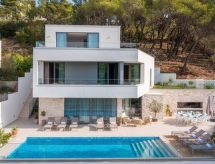 Villa Zastup: Luxe aan Zee met Verwarmd Zwembad op Brač - thumbnail 2