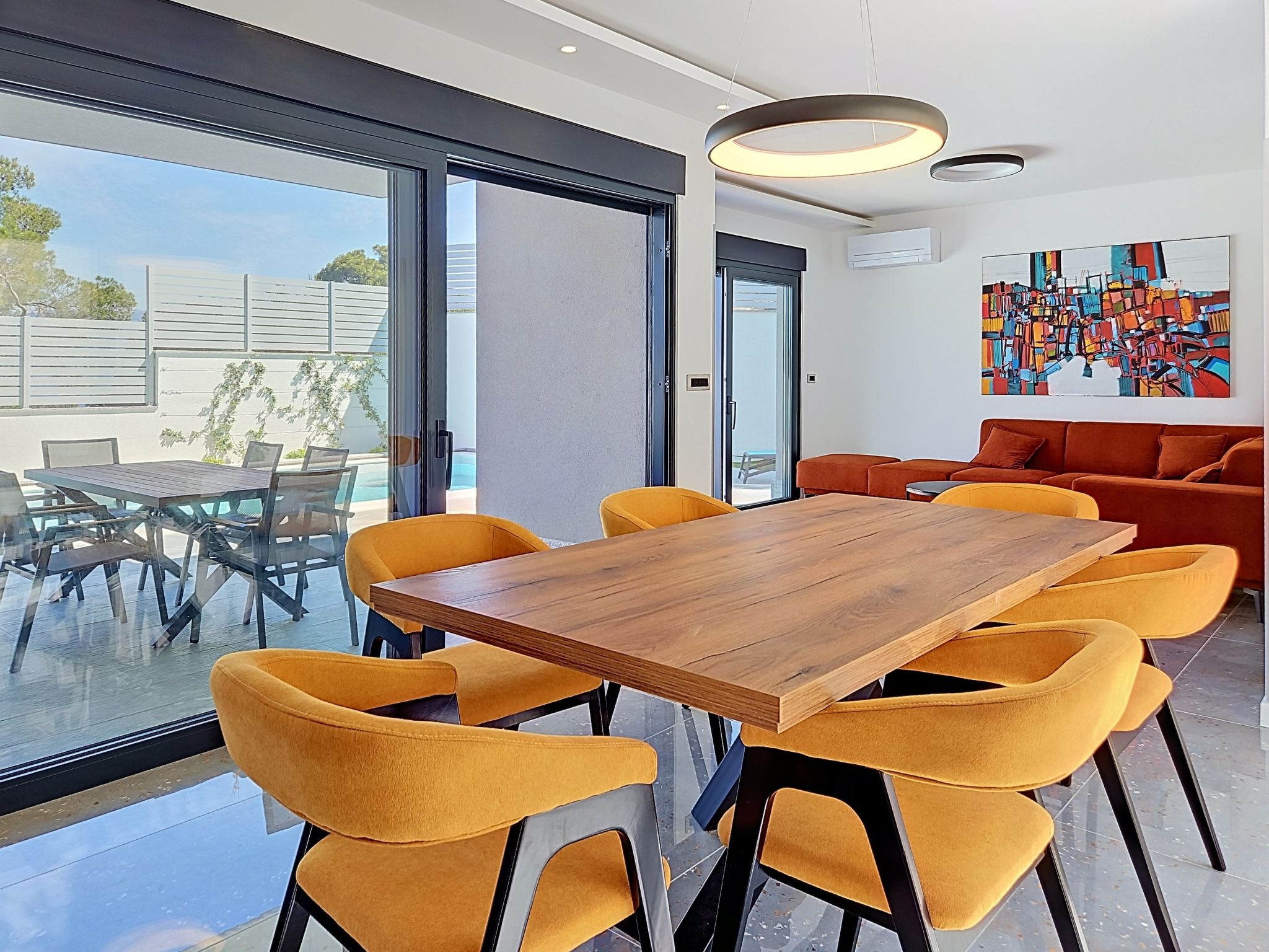 Aloa II