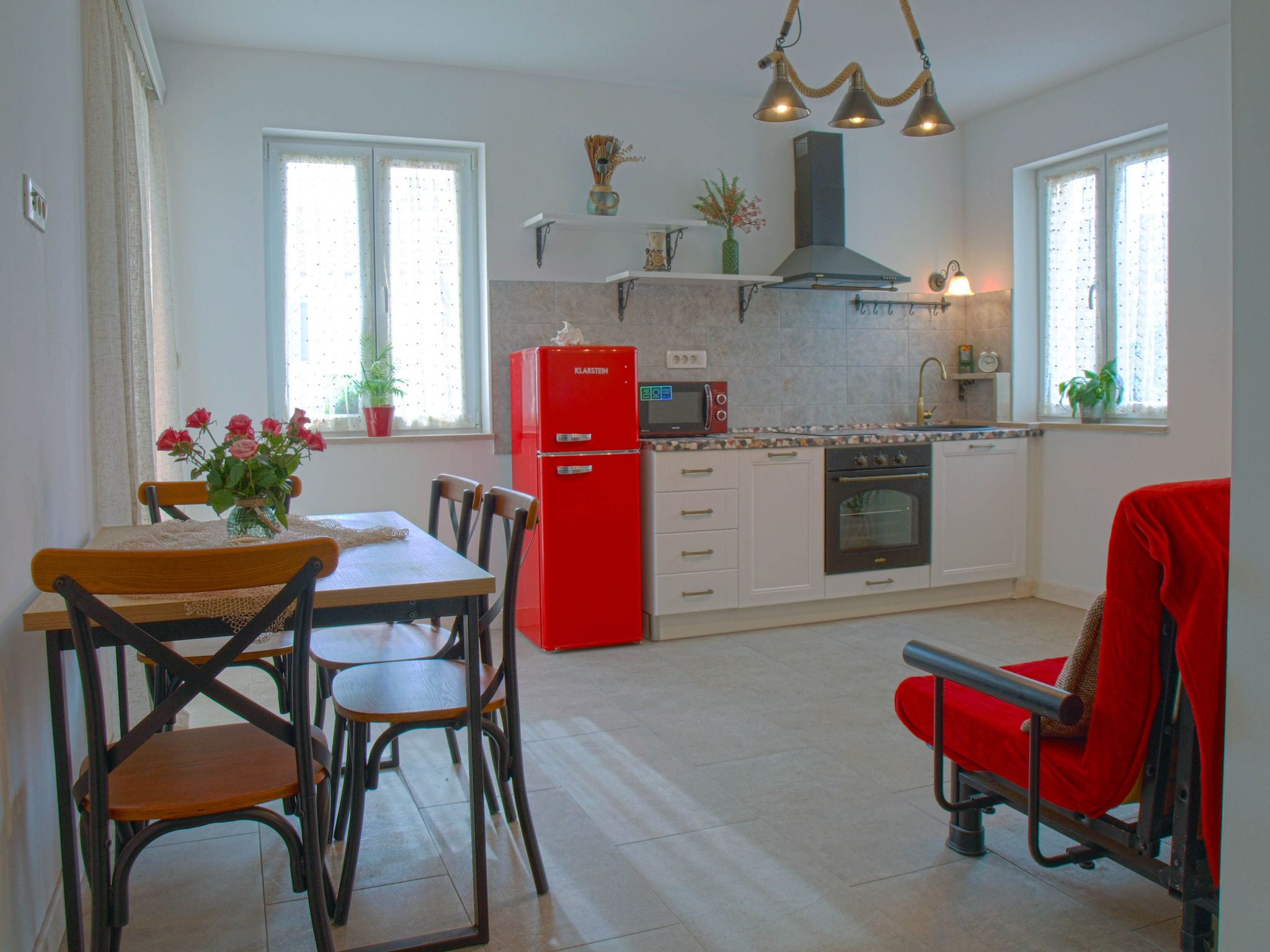 'Sweet Smile Postira'