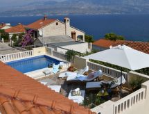 Ferienvilla in ruhiger Lage mit Pool