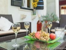 Ferienvilla in ruhiger Lage mit Pool