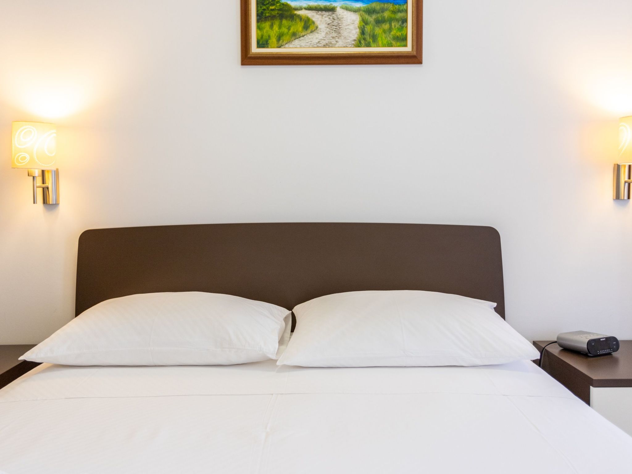 Geräumige Ferienwohnung mit privatem Sonnenbalkon-Dedans