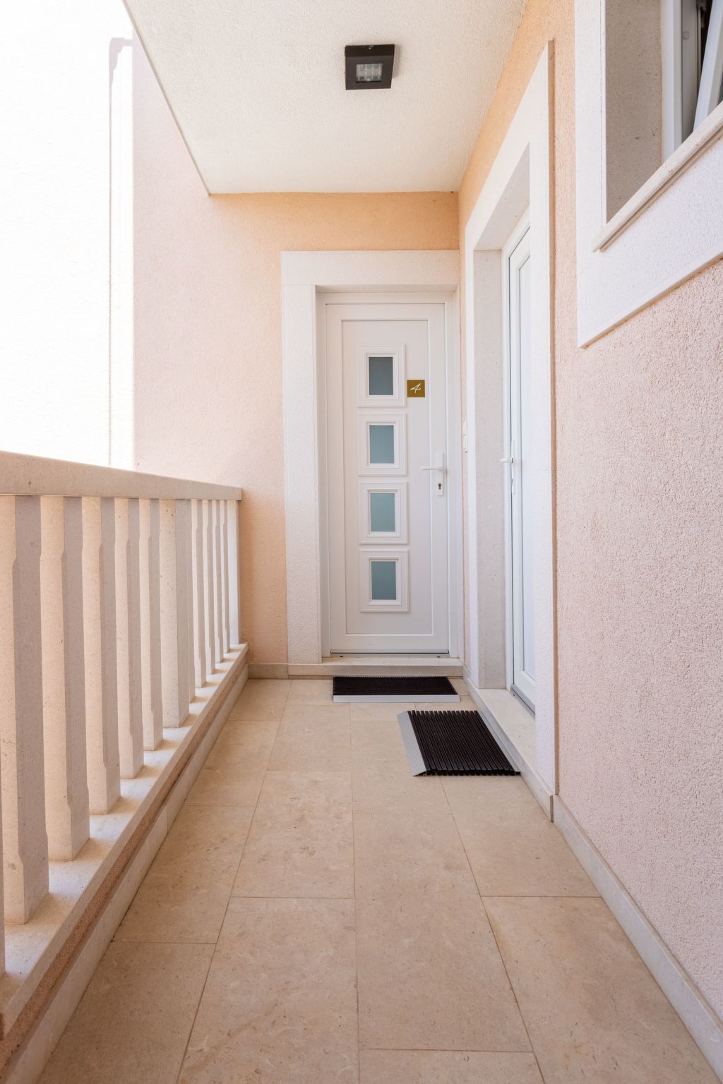 In der ersten Etage mit Meerblick-Dedans