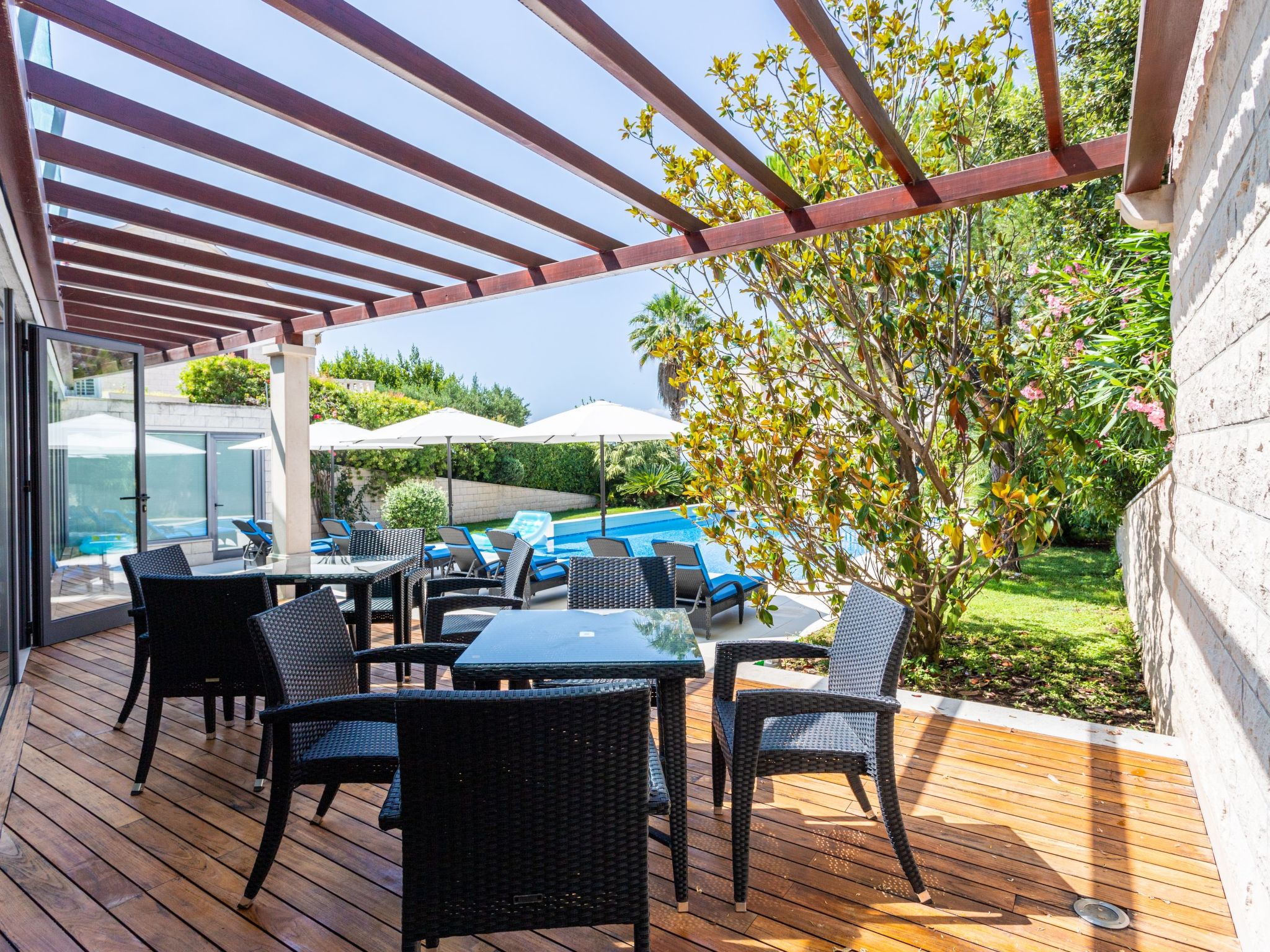 In der ersten Etage mit Meerblick-Dedans