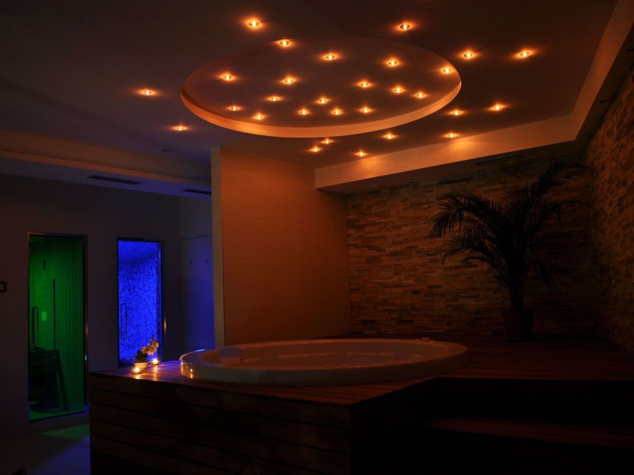 Geräumige Wohnung mit Meerblick vom Sonnenbalkon-Dedans