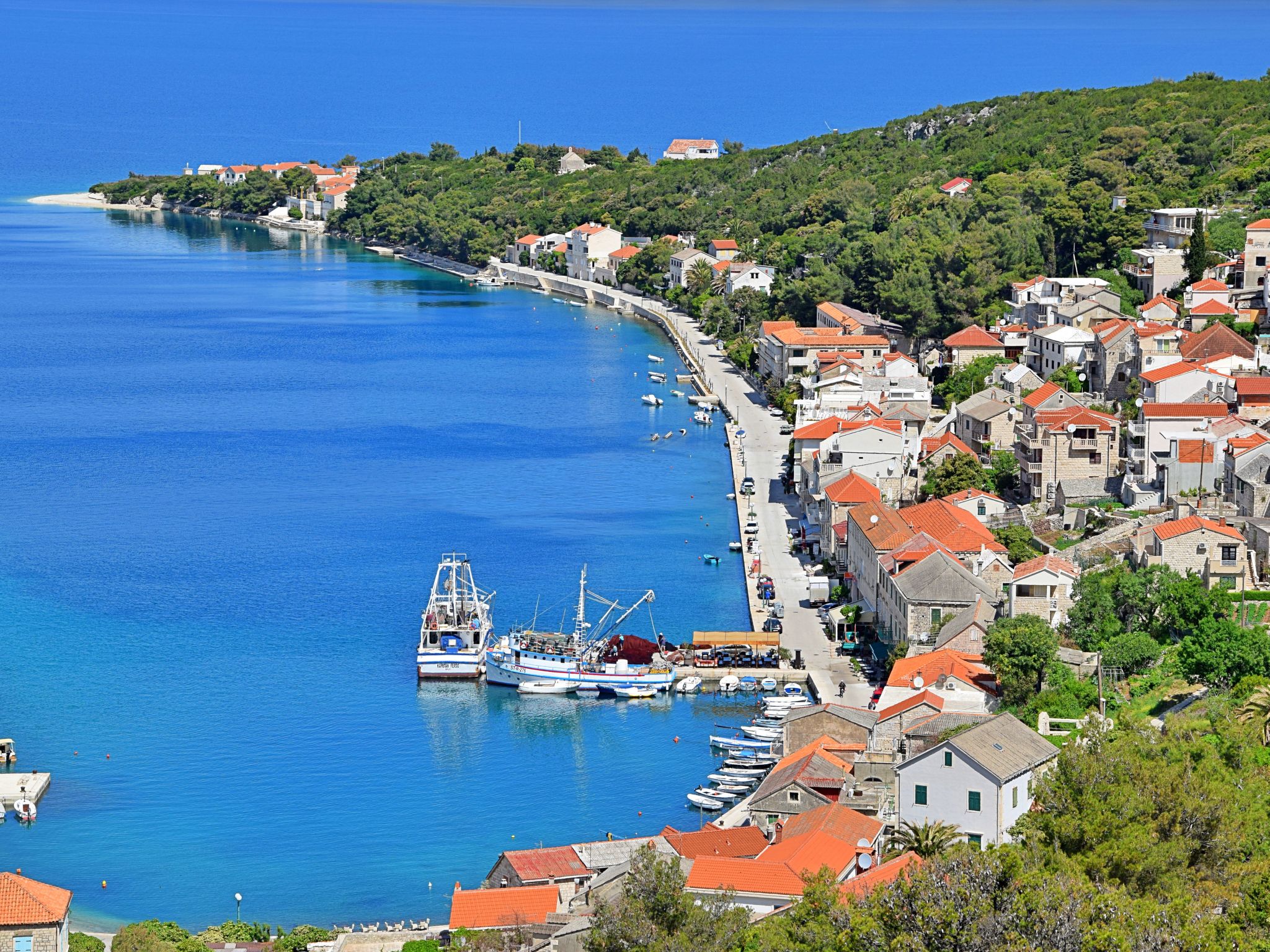 "Sofija" mit Whirlpool-Omgeving