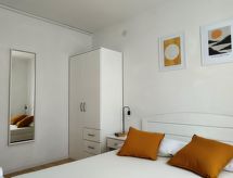 Vrijstaande woning aan zee in Povlja, Brač – 60 meter van het strand - thumbnail 5