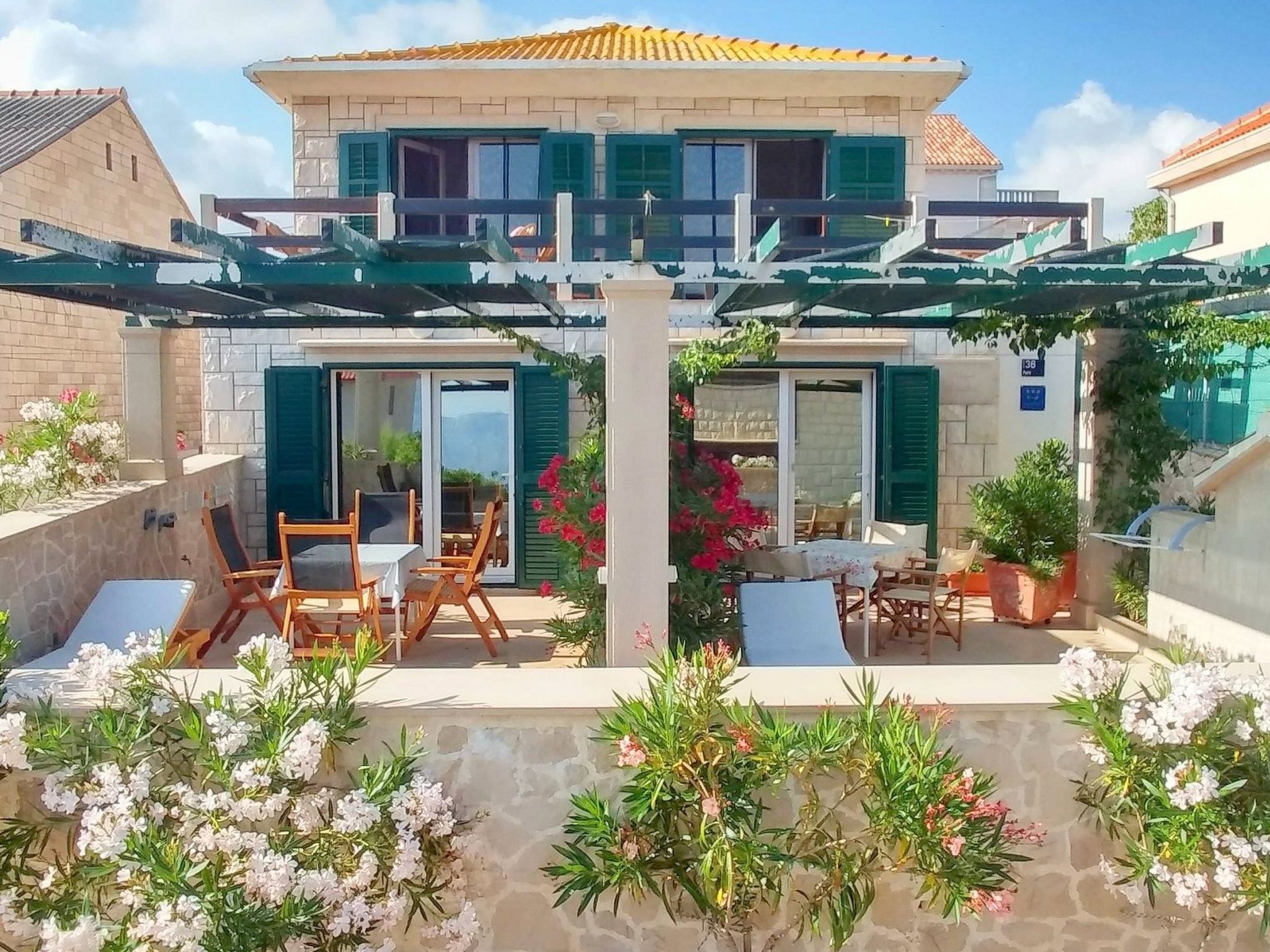 Apartments Villa Gracin