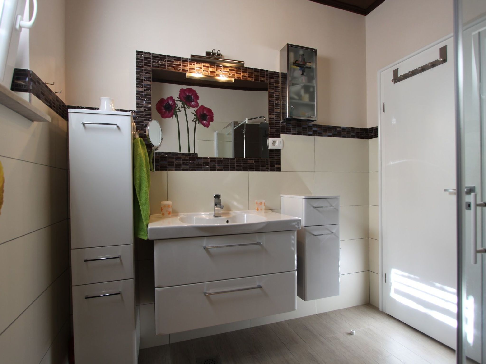 Komfortables Haus in Selca mit privatem Parkplatz-Drinnen