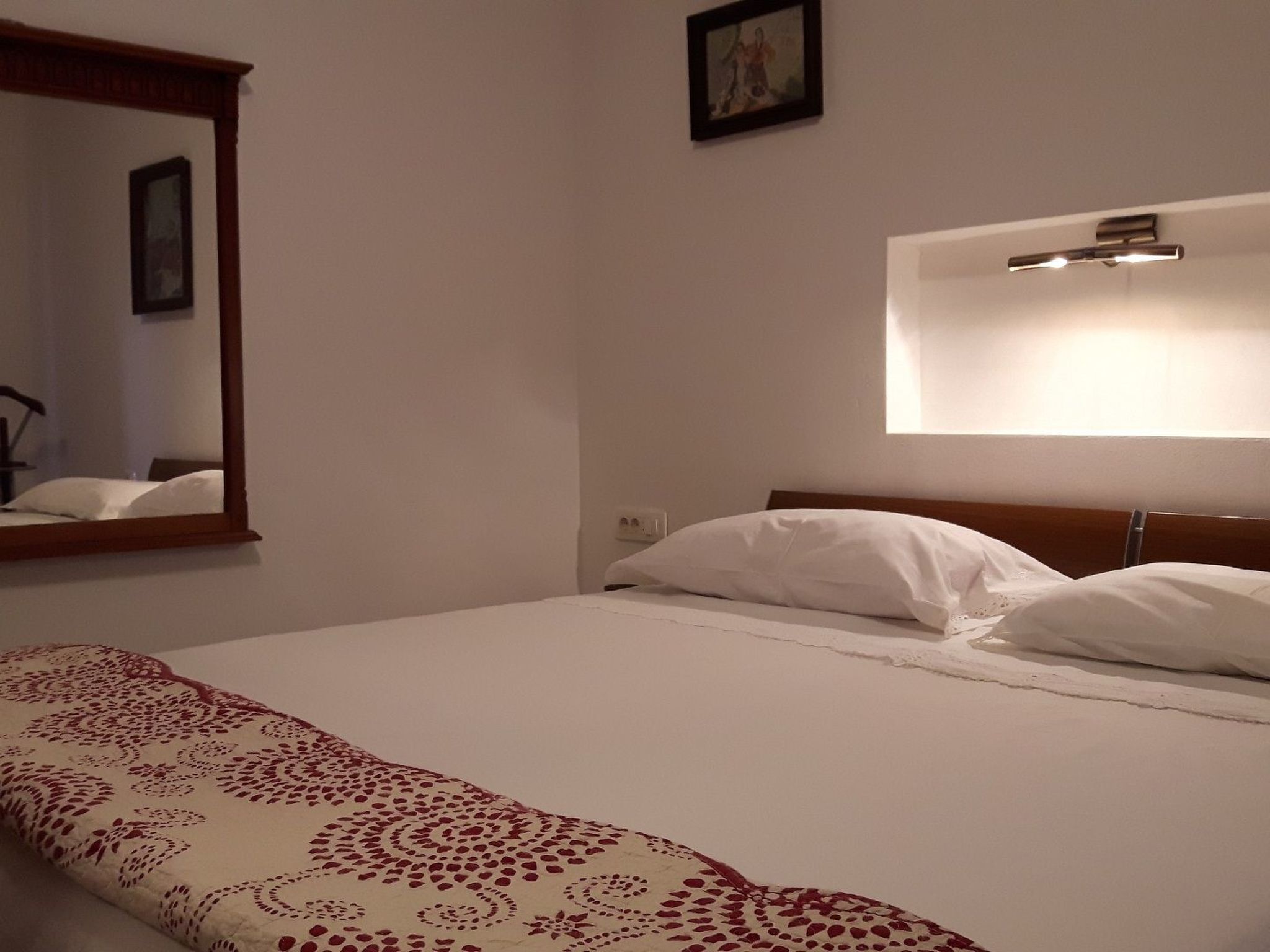 Komfortables Haus in Selca mit privatem Parkplatz-Drinnen