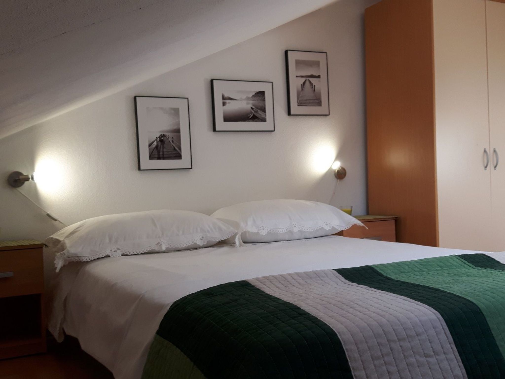 Komfortables Haus in Selca mit privatem Parkplatz-Drinnen