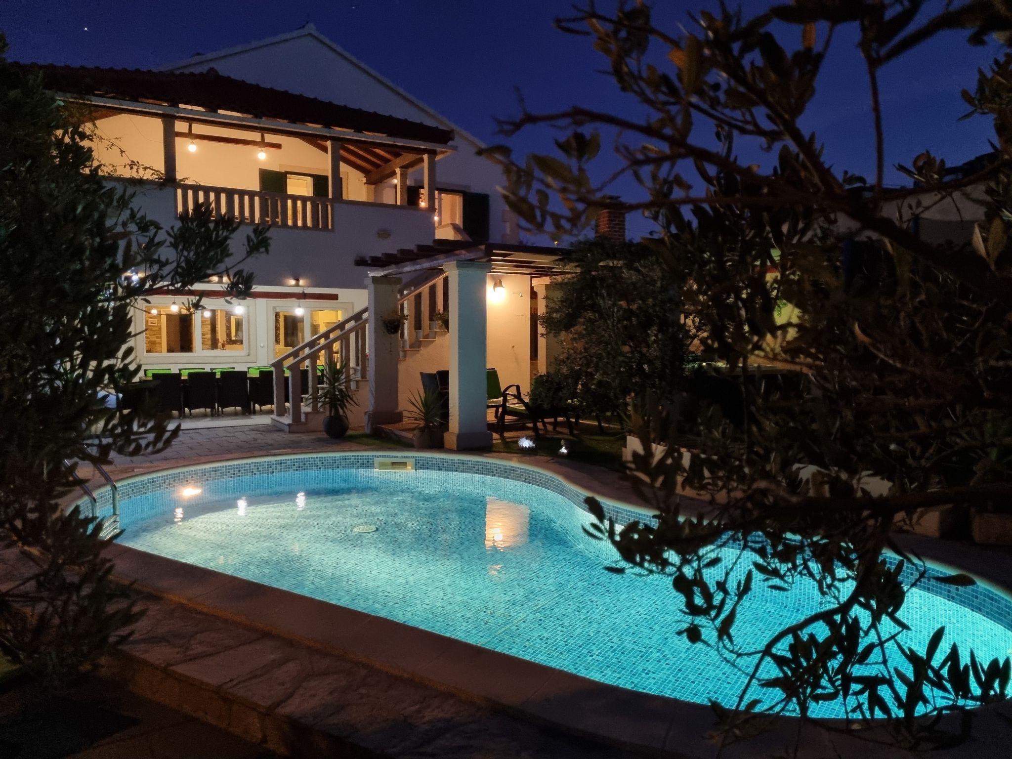 Komfortables Haus in Selca mit privatem Parkplatz-Drinnen