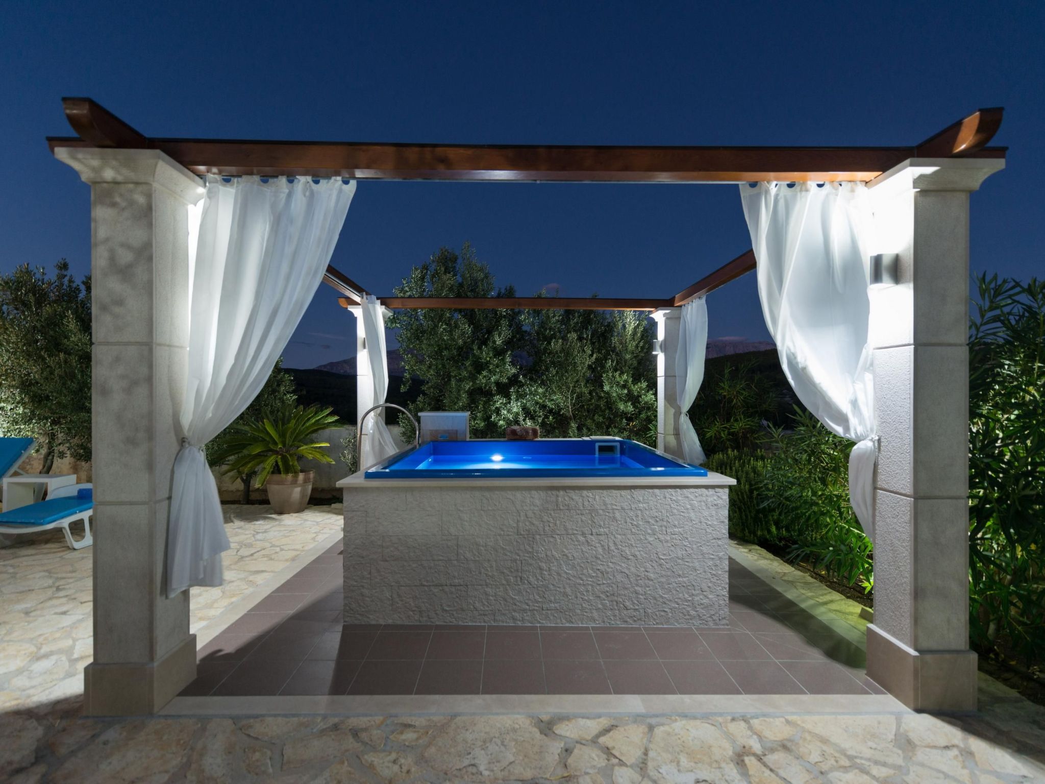 Ferienvilla "Lucian" mit Blick auf das Wasser-Drinnen