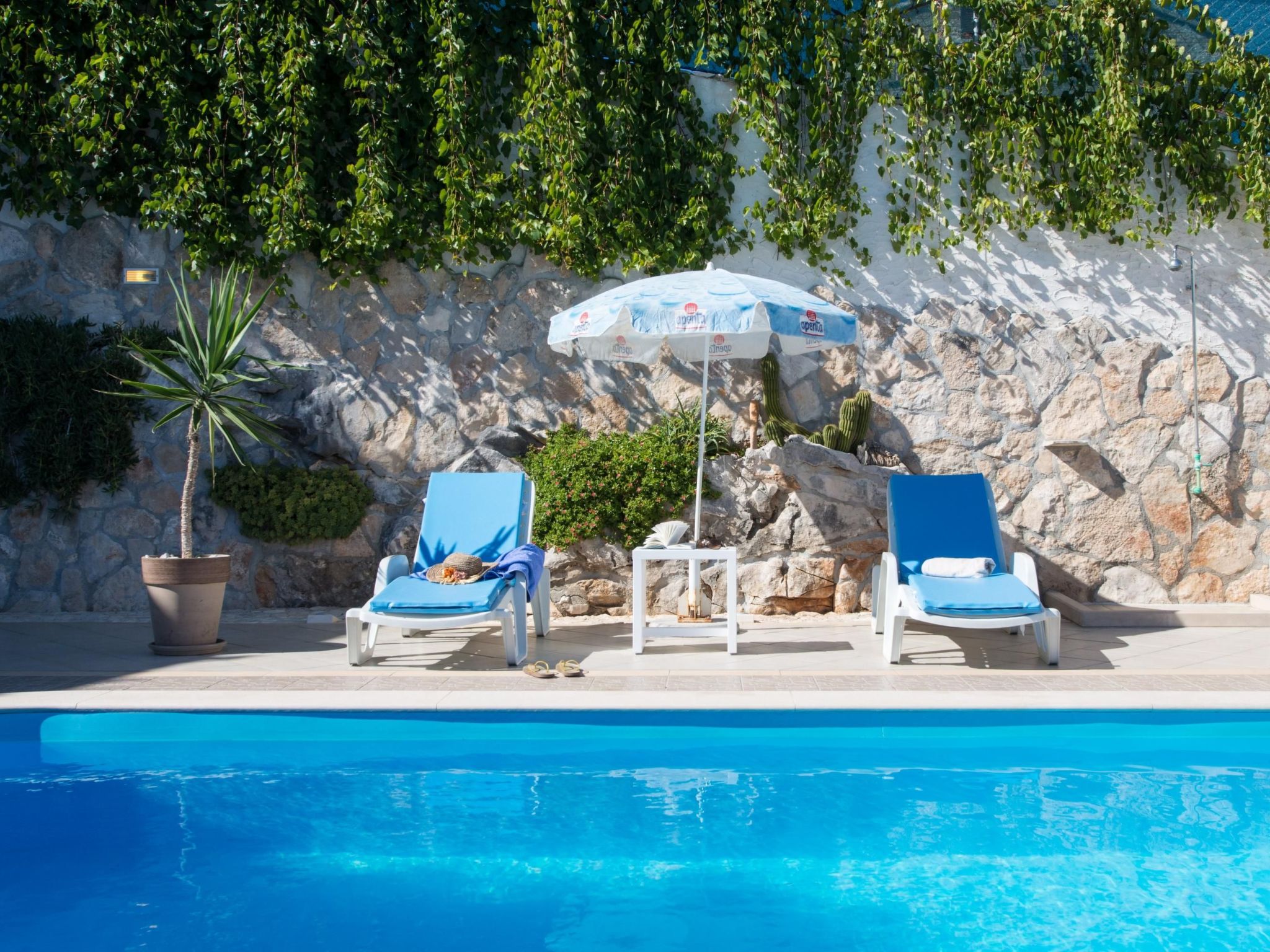 Ferienvilla "Lucian" mit Blick auf das Wasser-Drinnen
