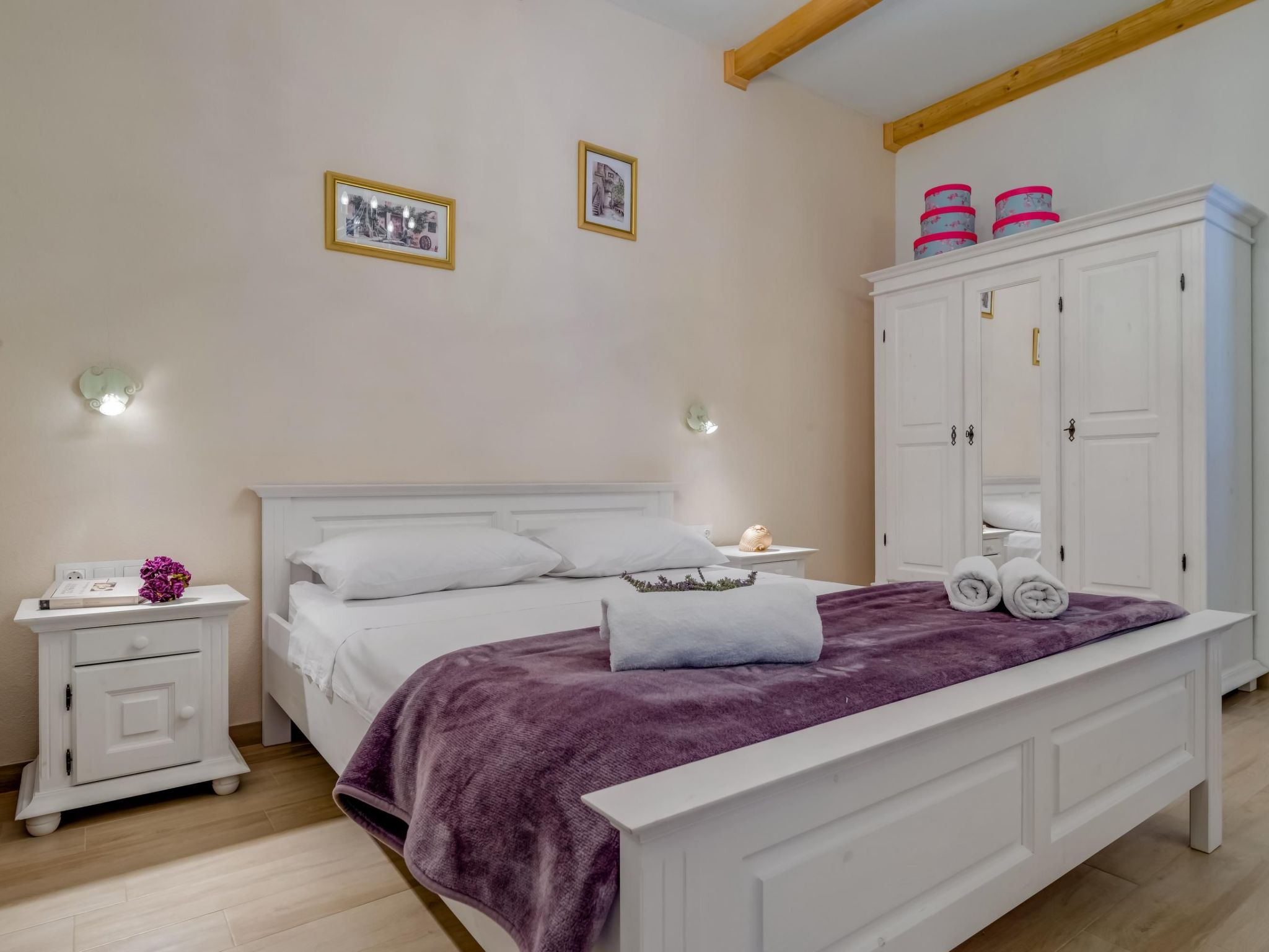 Ferienvilla "Lucian" mit Blick auf das Wasser-Drinnen