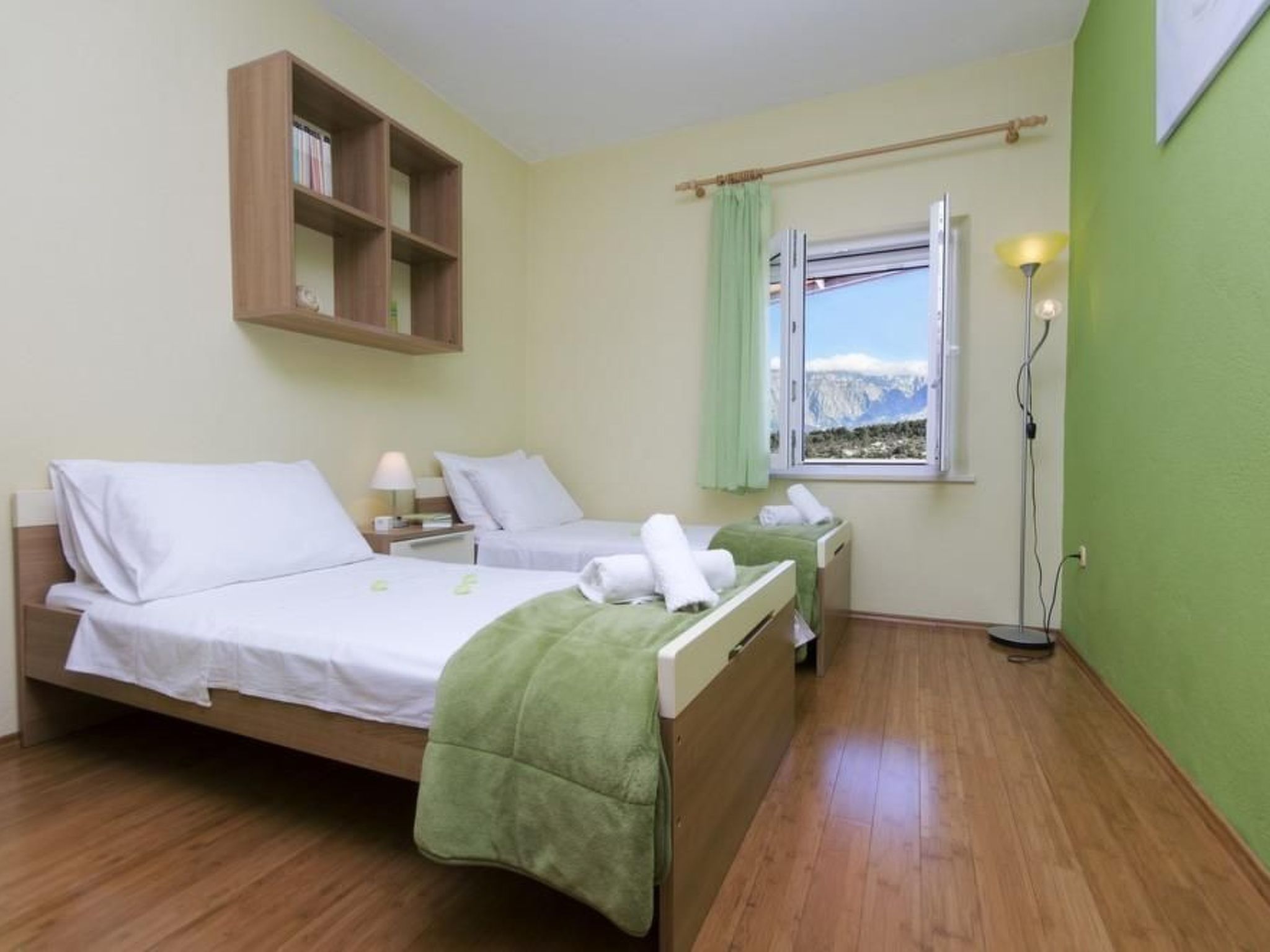 Ferienvilla "Lucian" mit Blick auf das Wasser-Drinnen