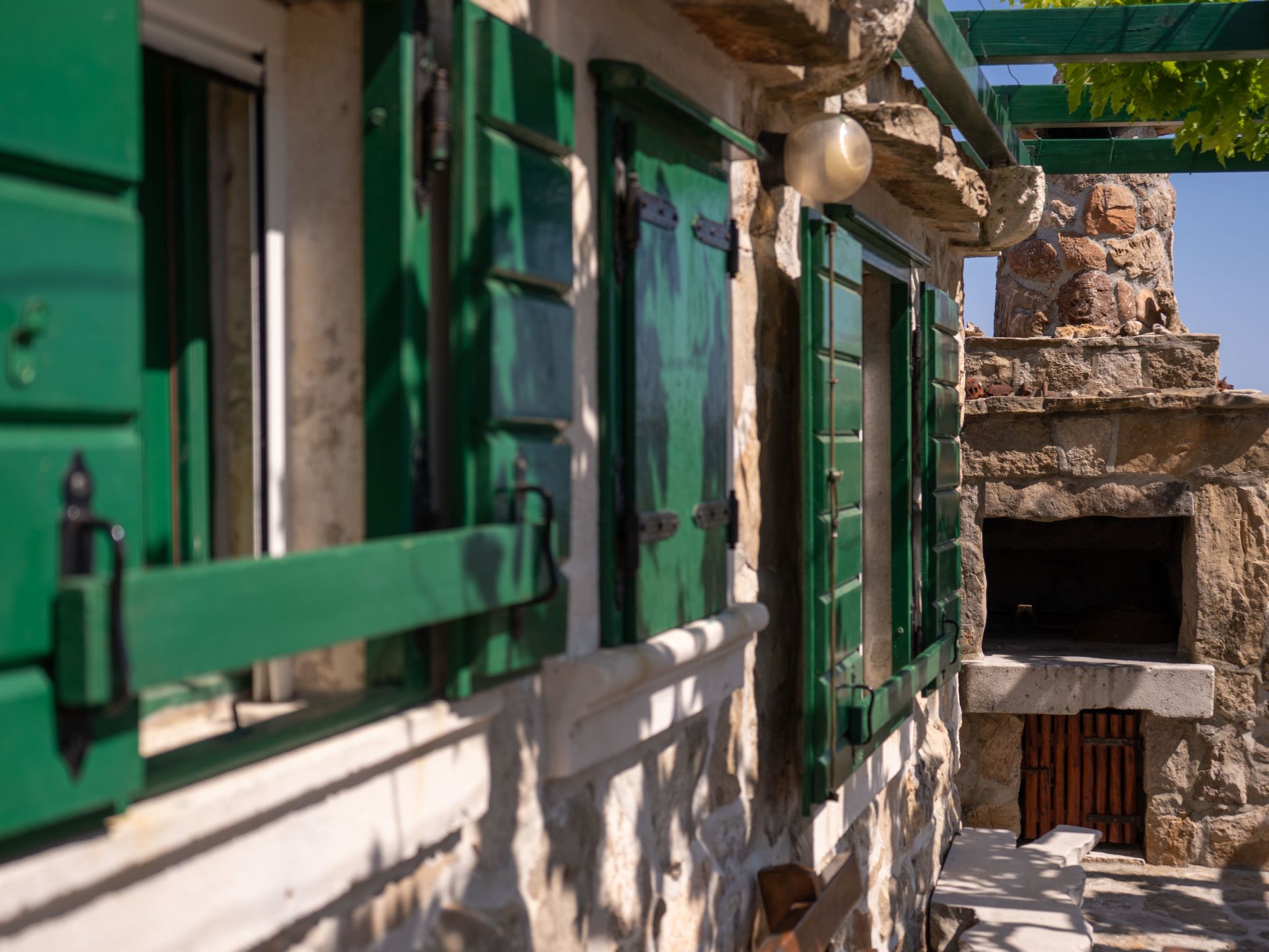 Ranch Visoka in Selca mit Panoramablick aufs Meer-Drinnen
