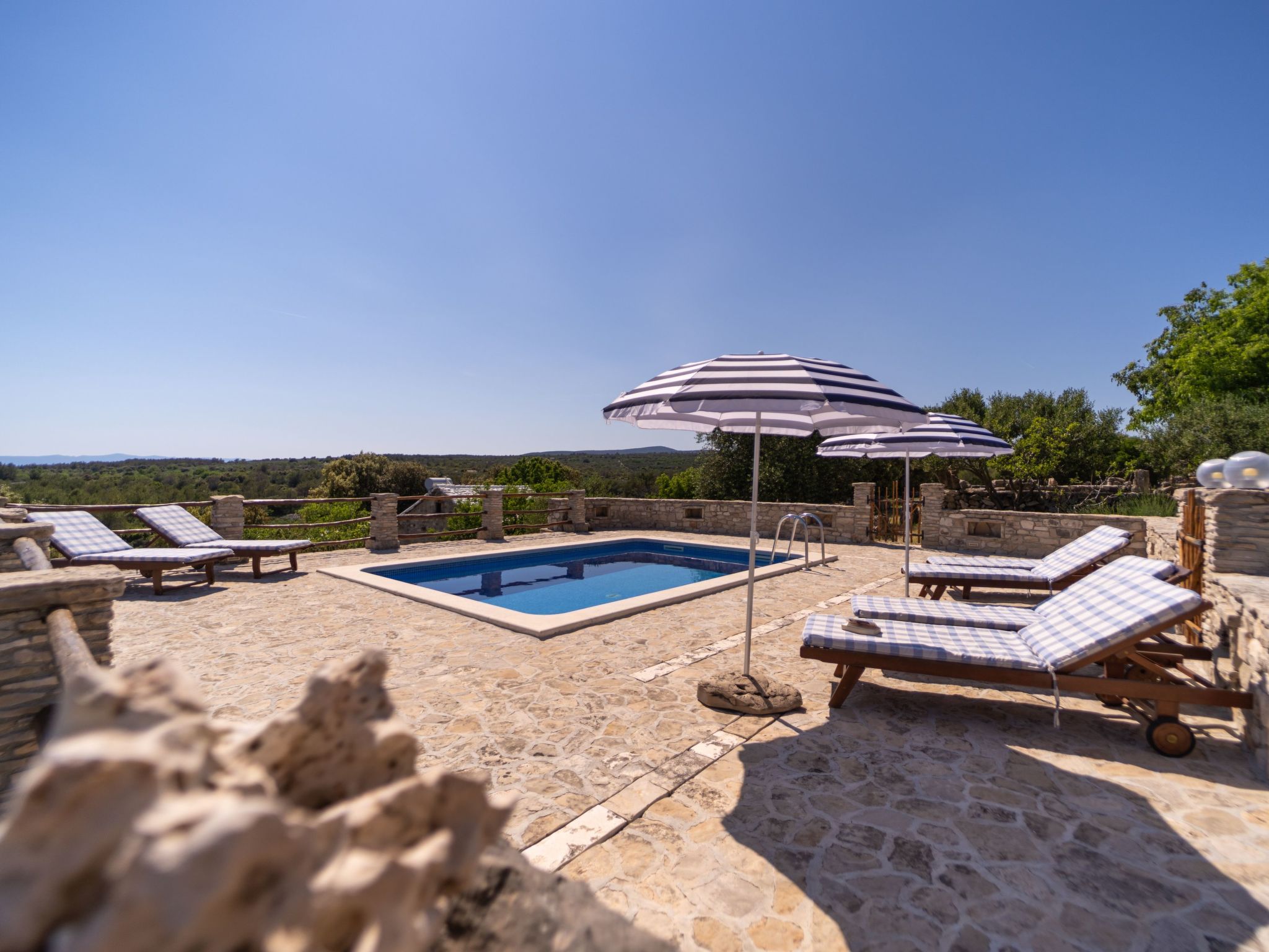 Ranch Visoka in Selca mit Panoramablick aufs Meer