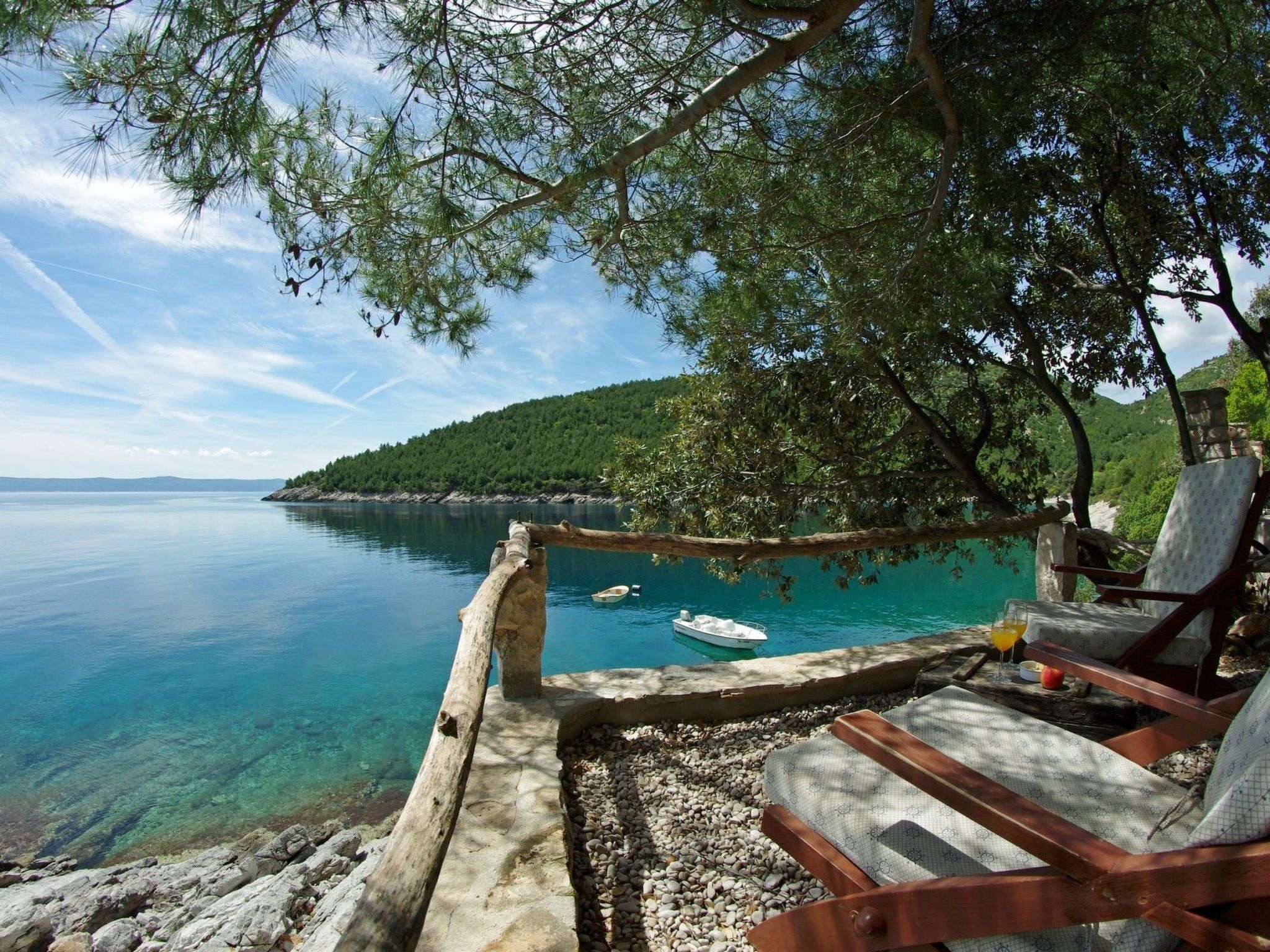 In Selca mit Garten, Terrasse und Grill-Drinnen