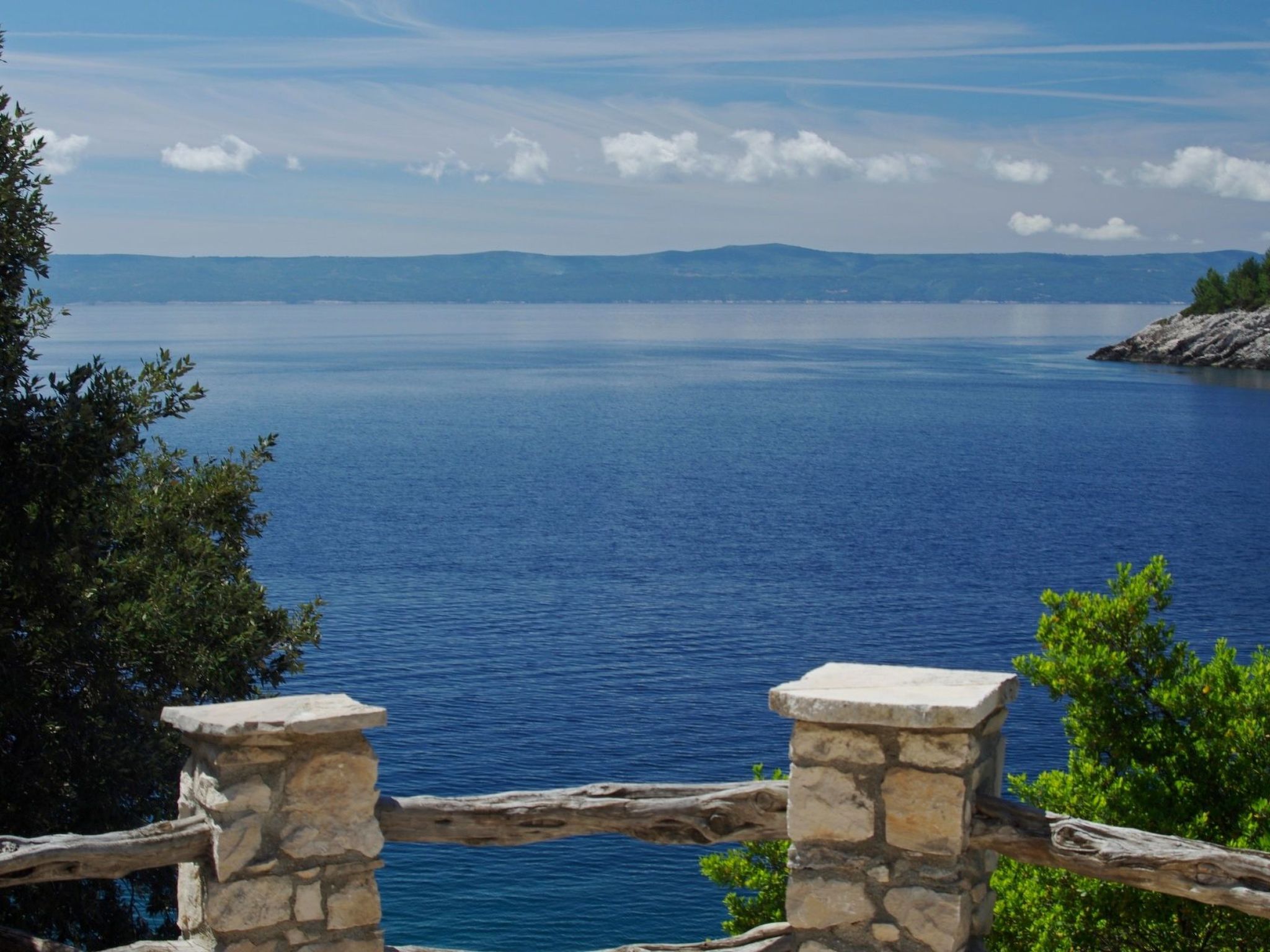 In Selca mit Garten, Terrasse und Grill-Drinnen