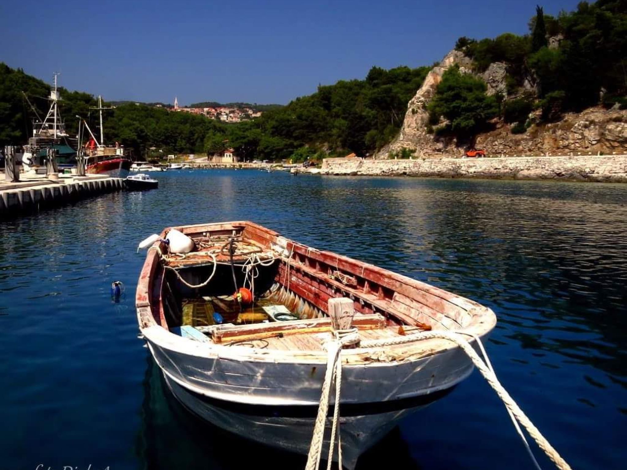 In Selca mit Garten, Terrasse und Grill-Drinnen
