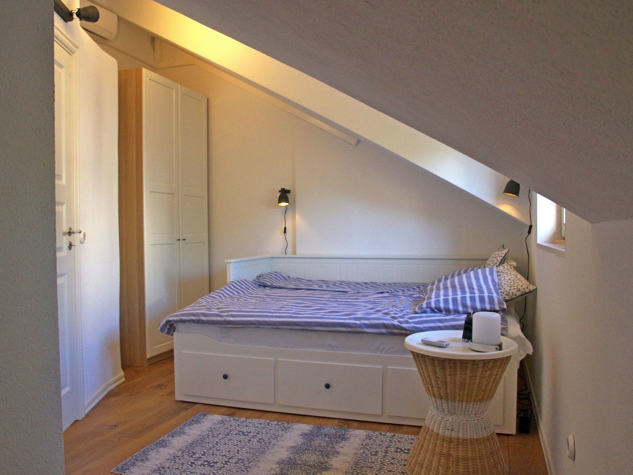 Schönes Ferienhaus mit privatem Pool-Binnen