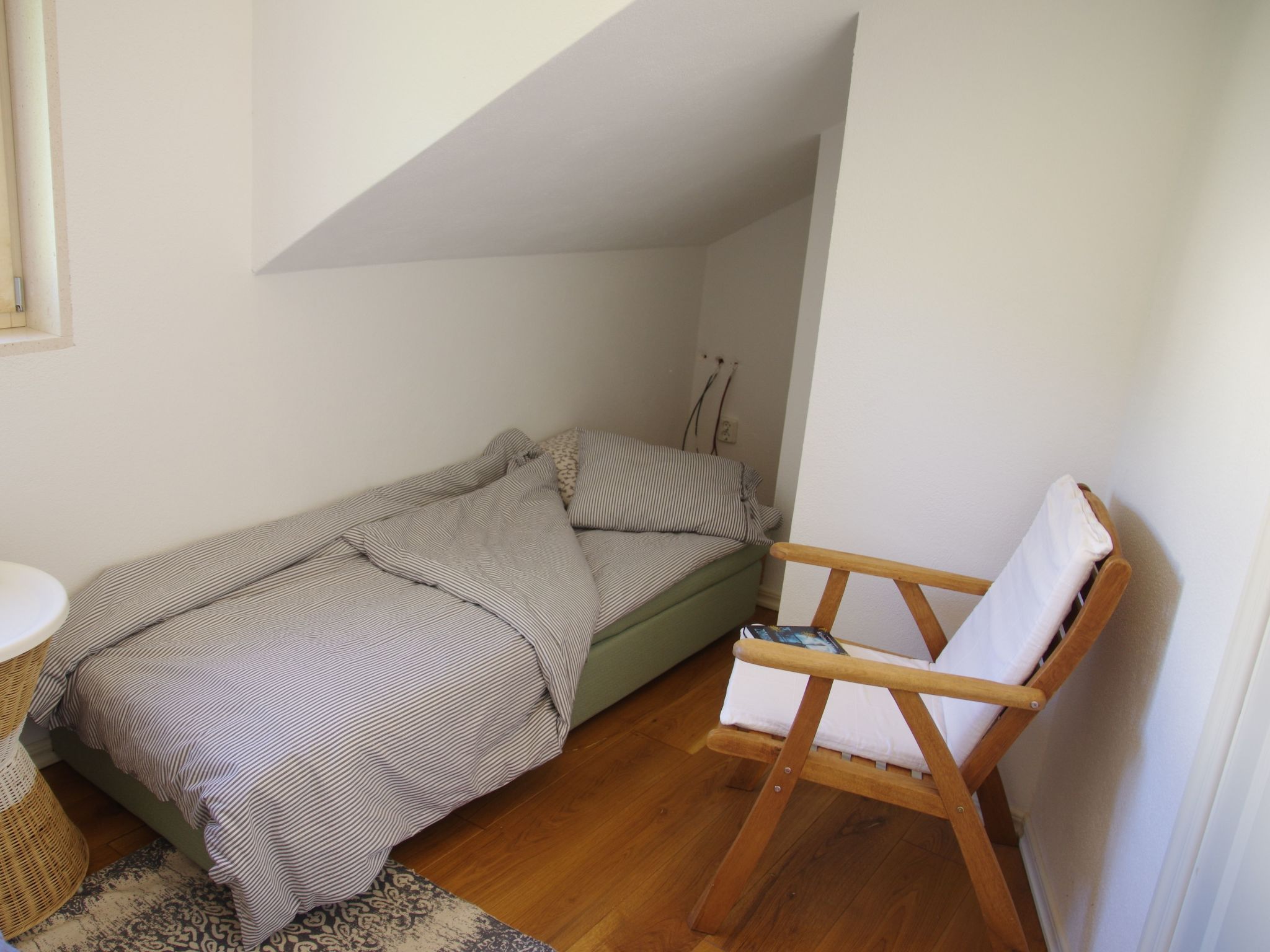 Schönes Ferienhaus mit privatem Pool-Binnen