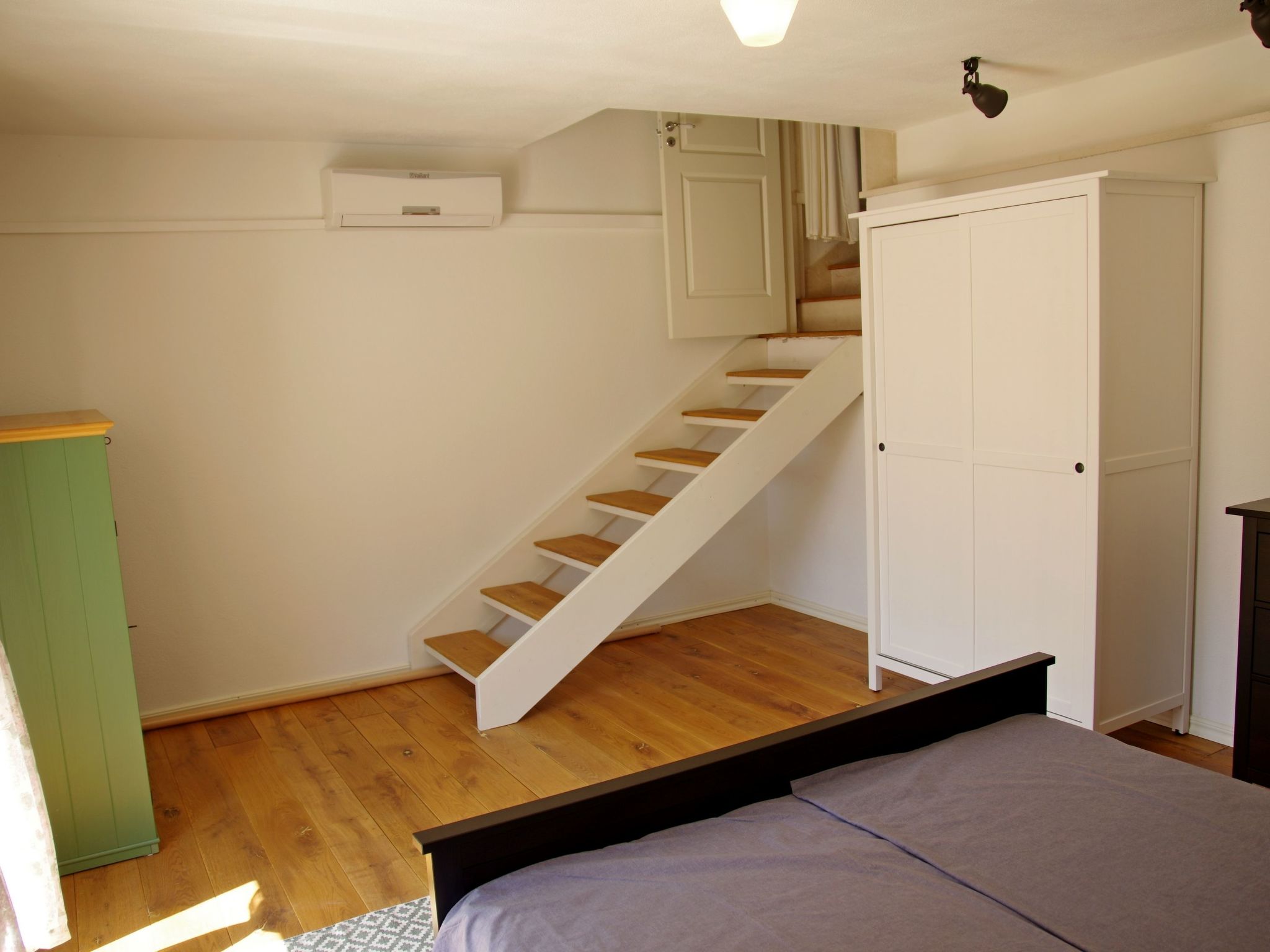 Schönes Ferienhaus mit privatem Pool-Binnen